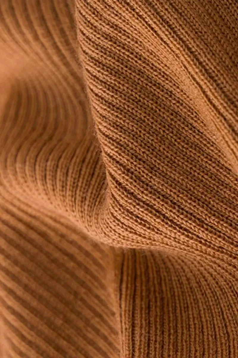 100 Merino Wool Seamless Mock Neck Sweater