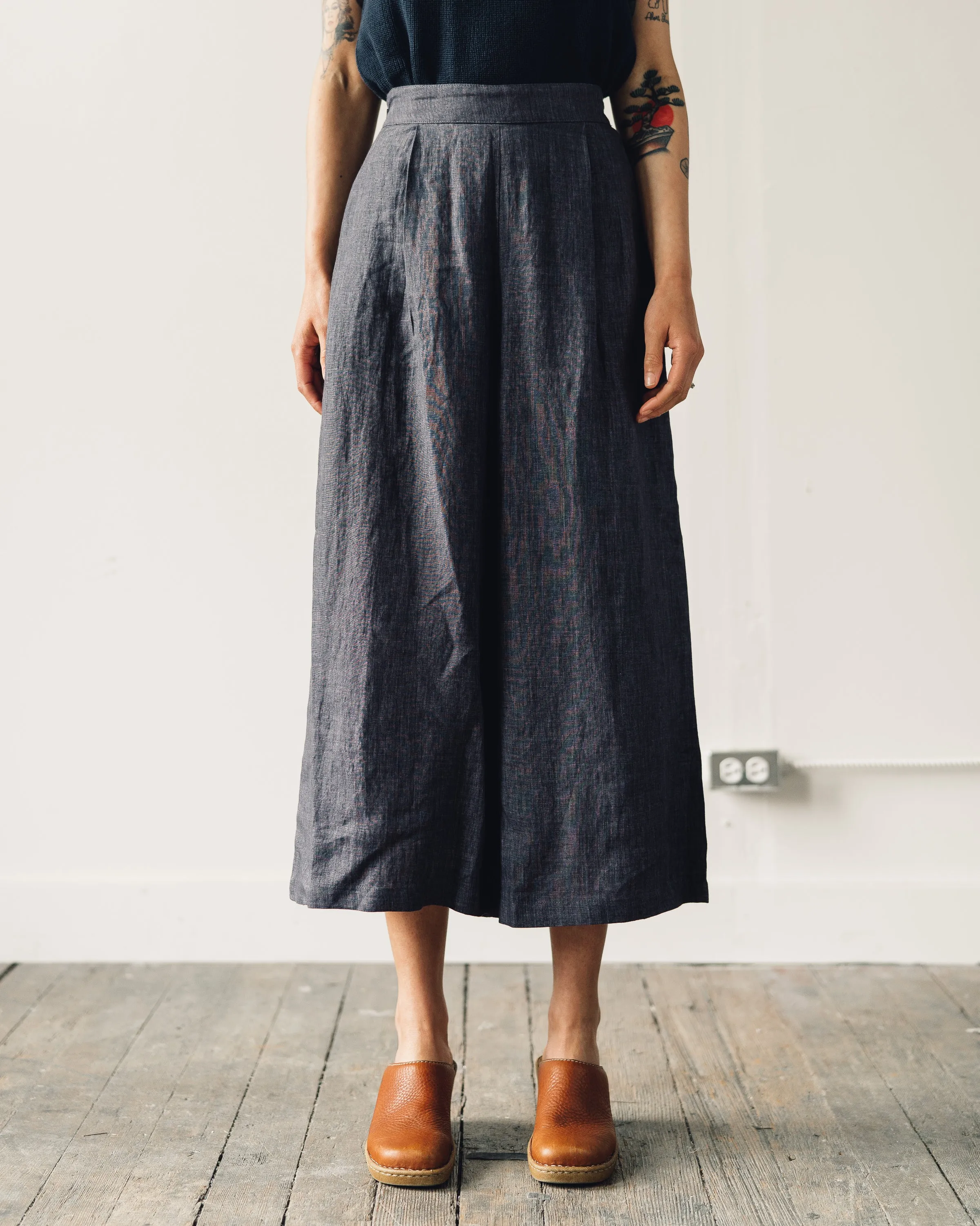 7115 Linen Cropped Wide-Legged Trouser, Slate Gray