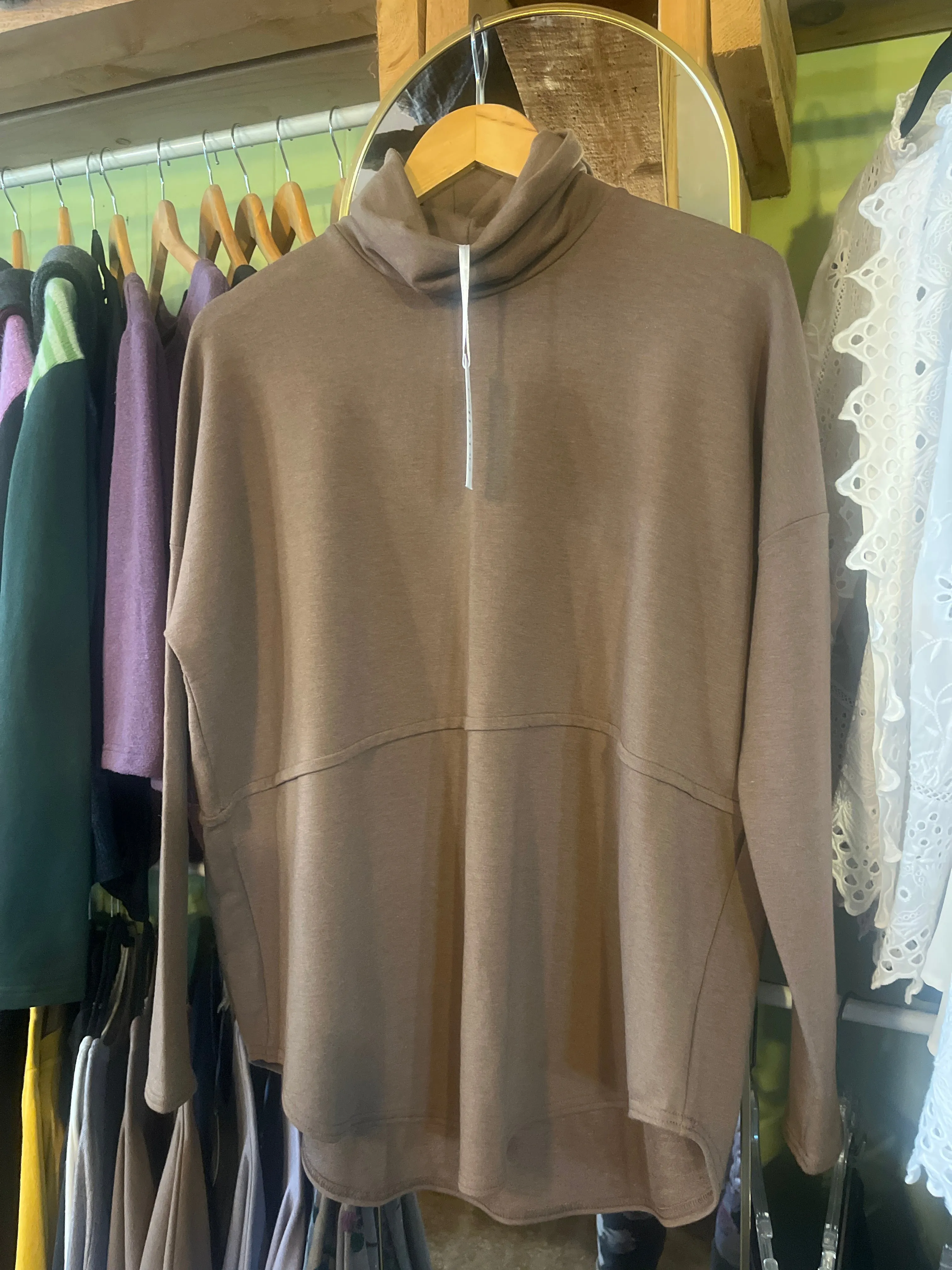 Advika - Abigail Turtleneck