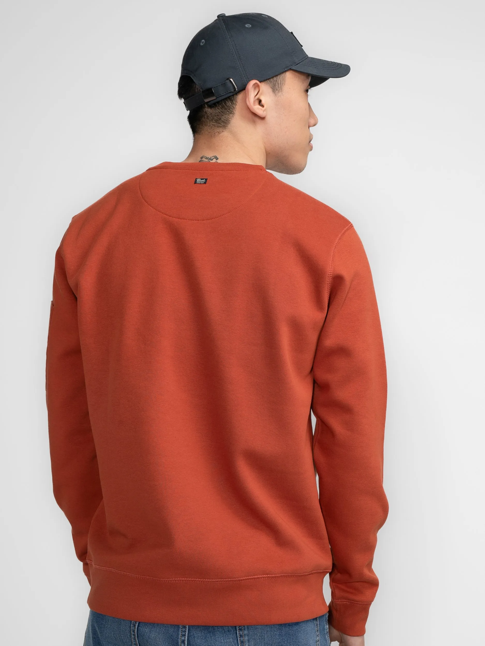 Artwork Sweater Ruth