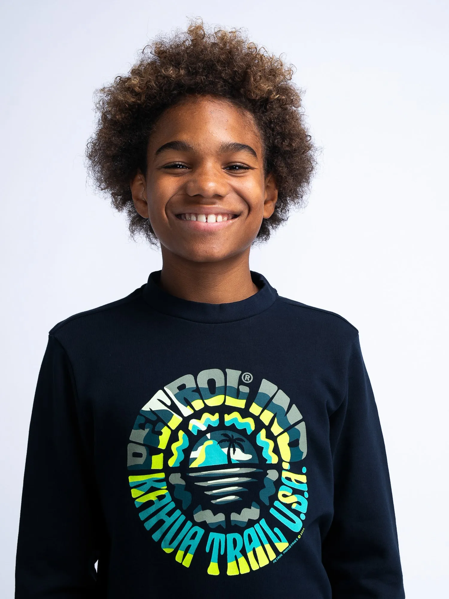 Artwork Sweater Vacationeer