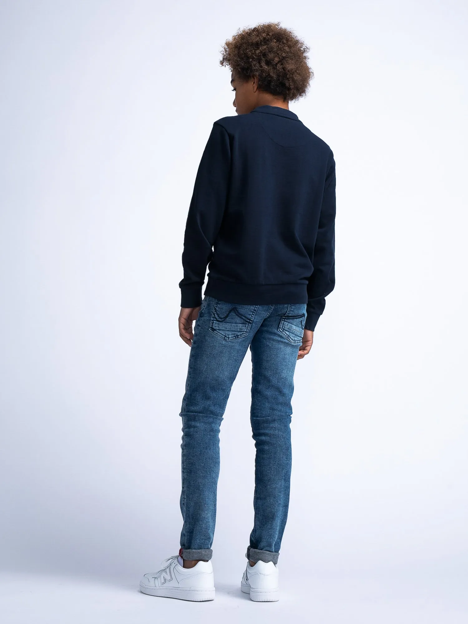 Artwork Sweater Vacationeer