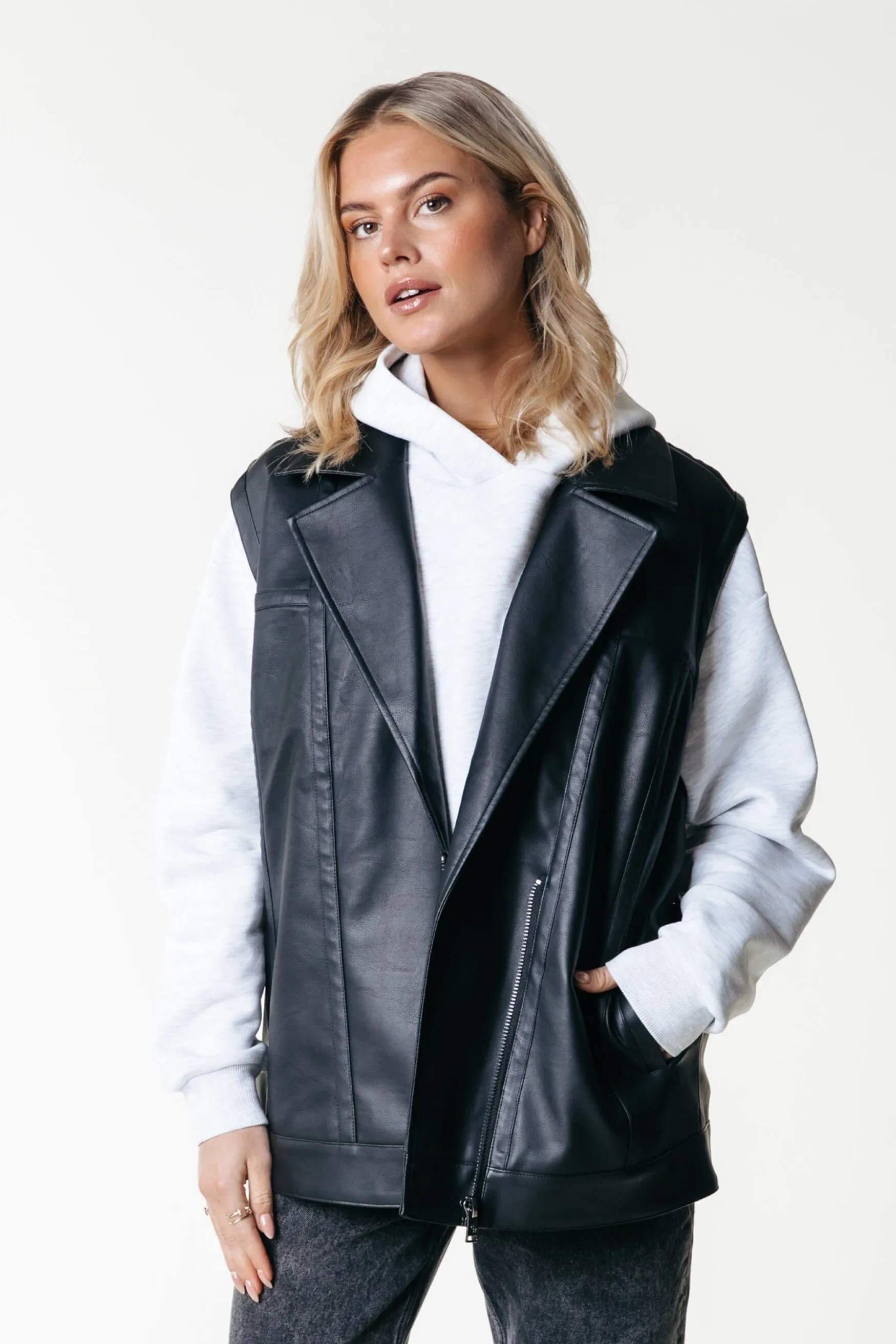 Ausha Vegan Leather Gilet | Black