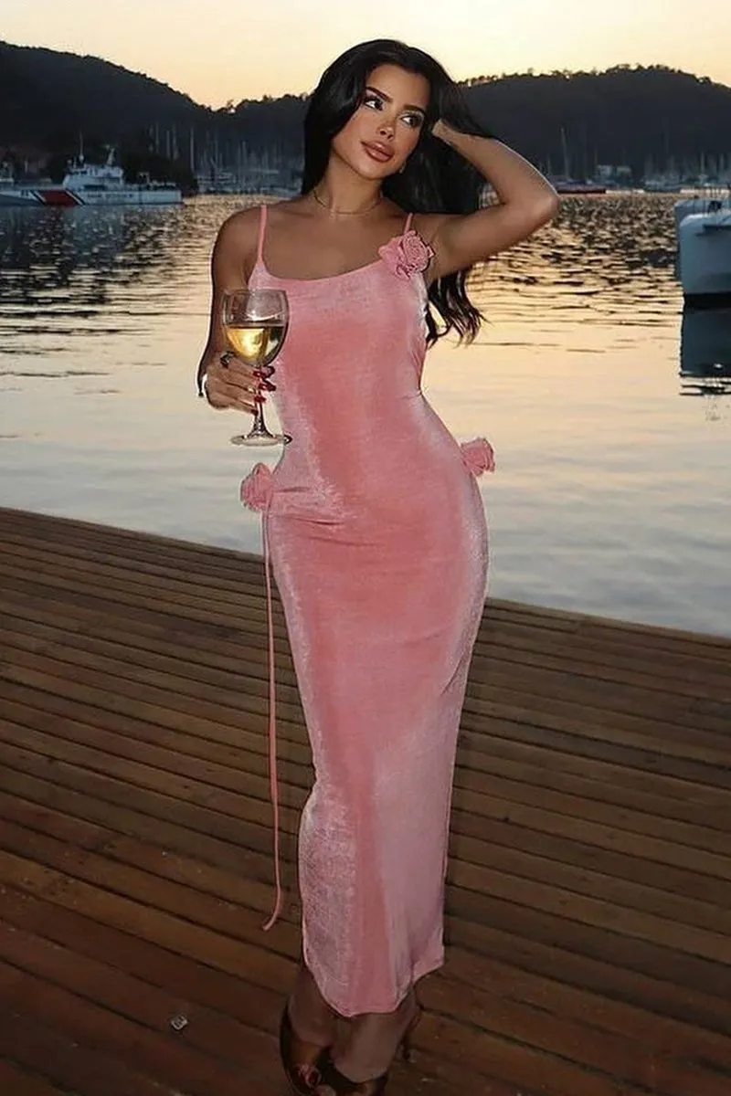 Backless Rosetta Design Bodycon Maxi Dress