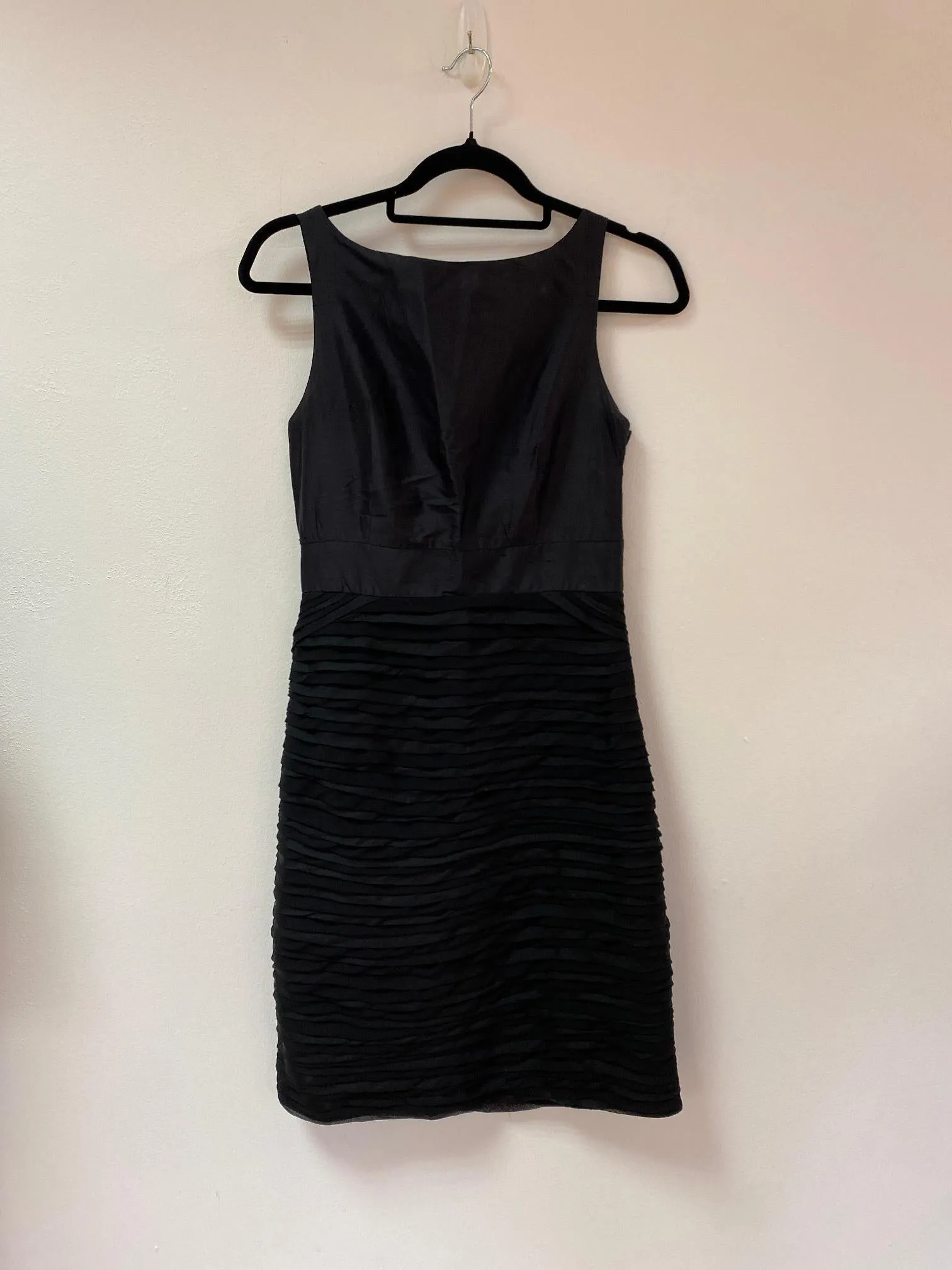 Black short sleeved bodycon mini dress, Reiss, Size 8