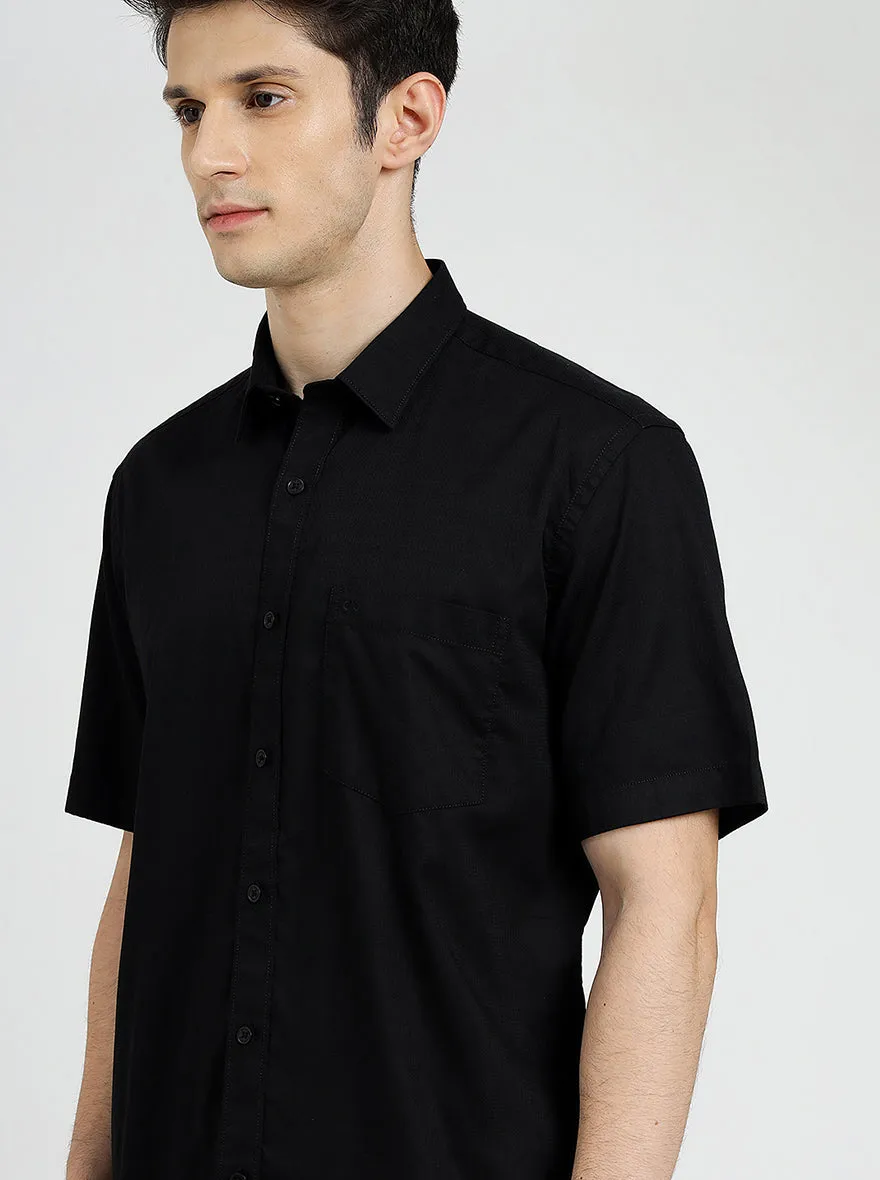 Black Solid Tailored Fit Semi Casual Shirt | JadeBlue