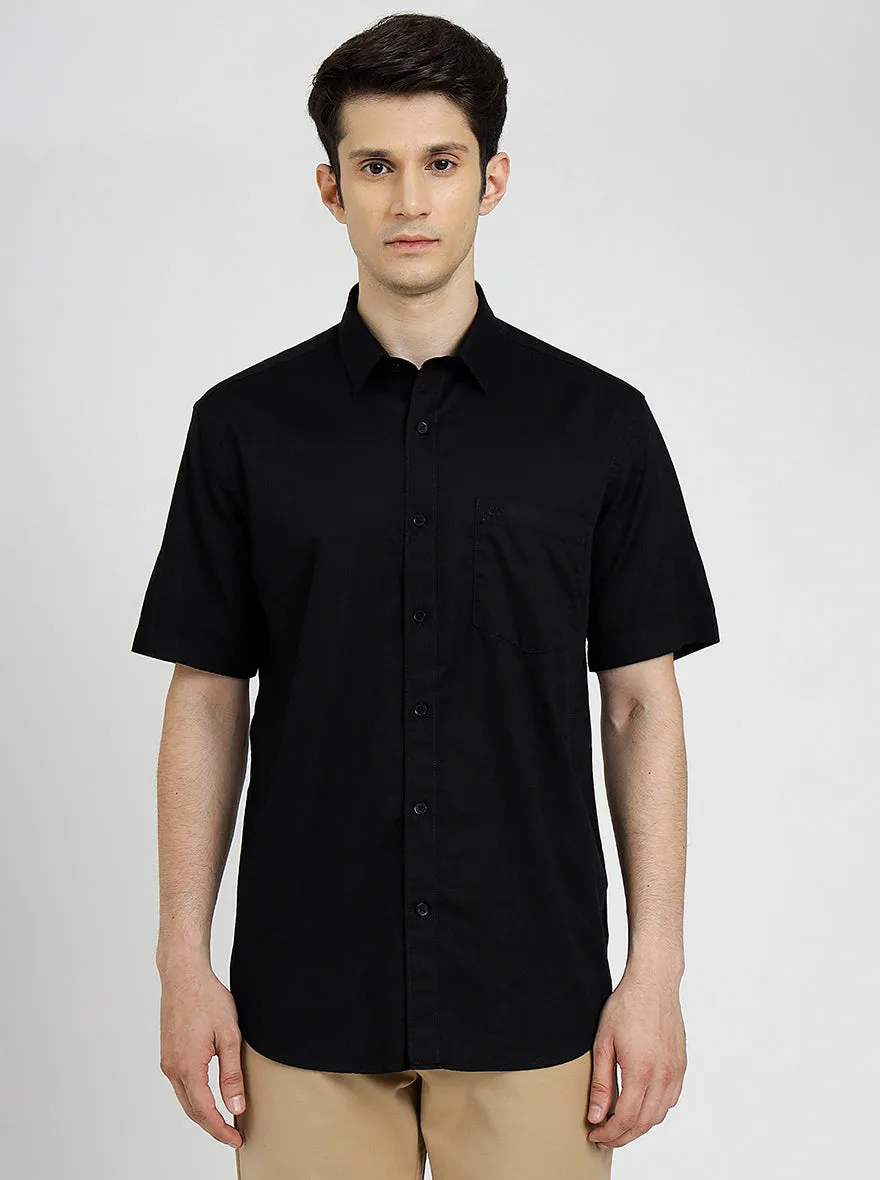 Black Solid Tailored Fit Semi Casual Shirt | JadeBlue