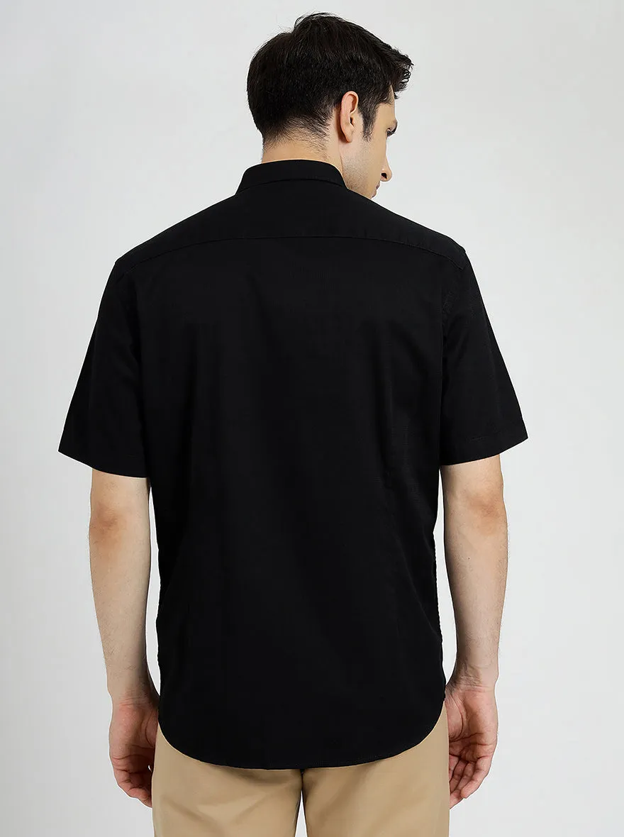 Black Solid Tailored Fit Semi Casual Shirt | JadeBlue