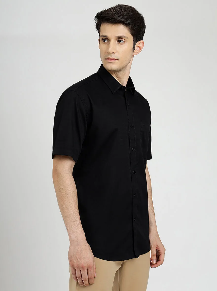 Black Solid Tailored Fit Semi Casual Shirt | JadeBlue