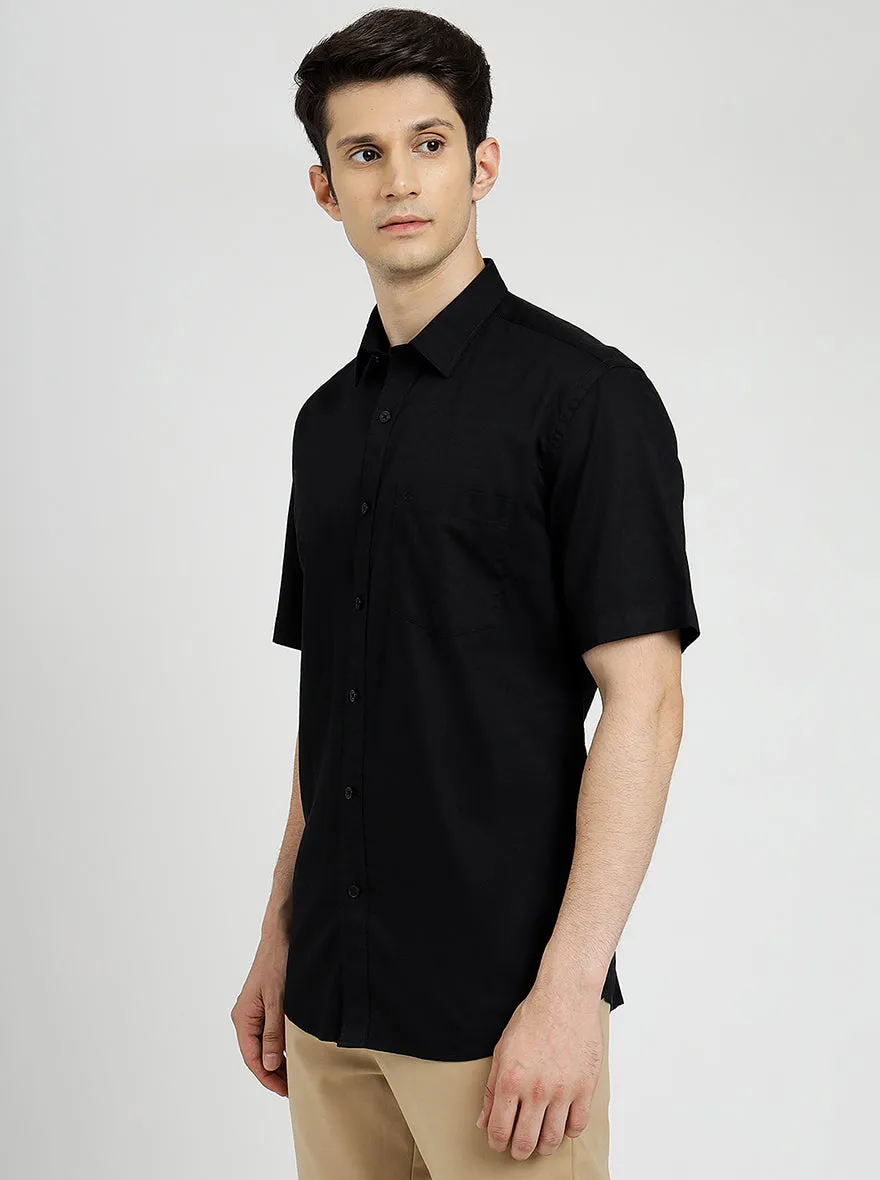 Black Solid Tailored Fit Semi Casual Shirt | JadeBlue