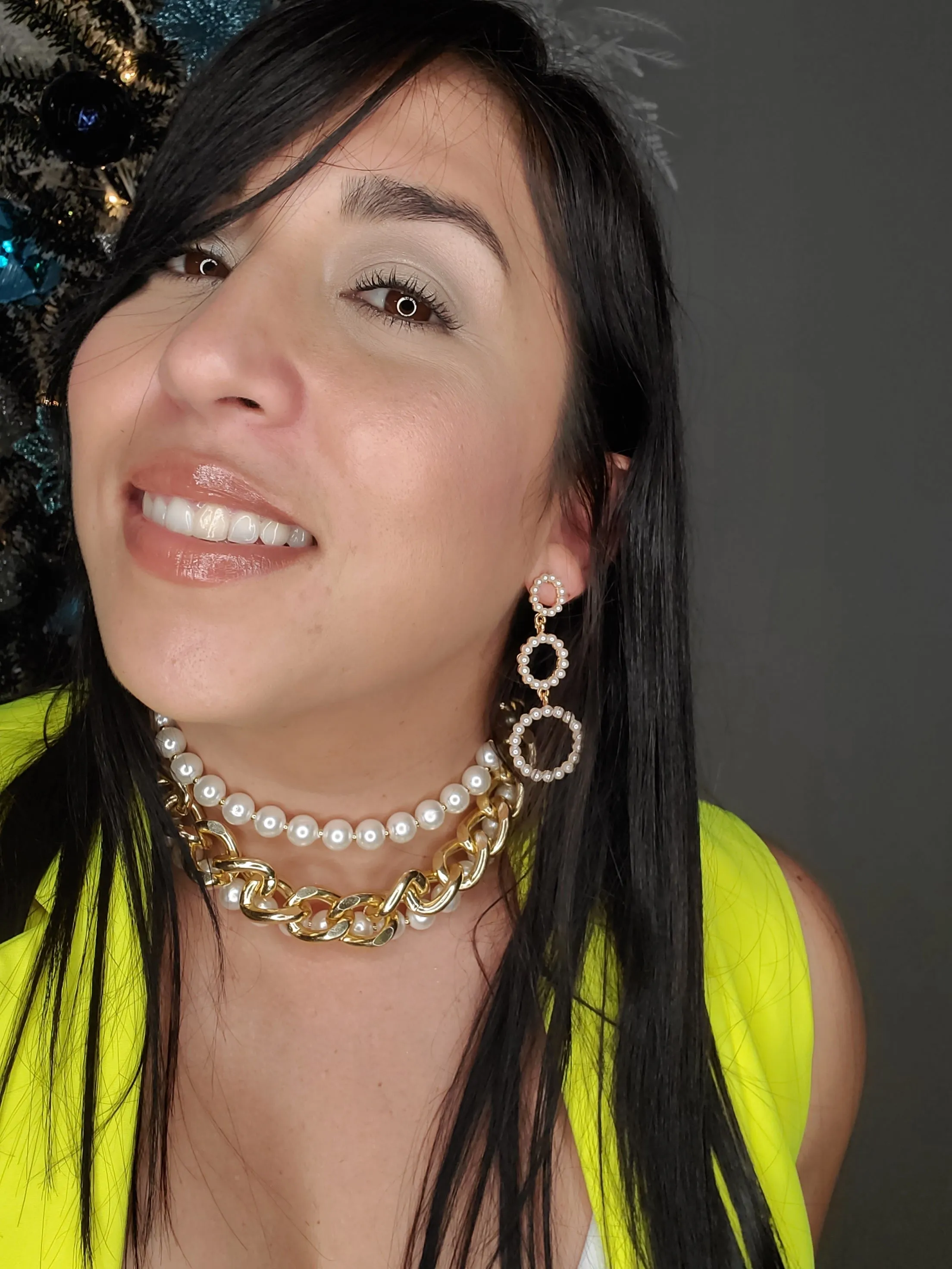 Circle Pearl Drop Earring