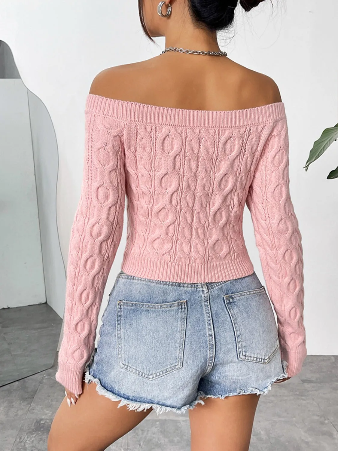 Cropped Cable-Knit Off-Shoulder Long Sleeve Knit Top