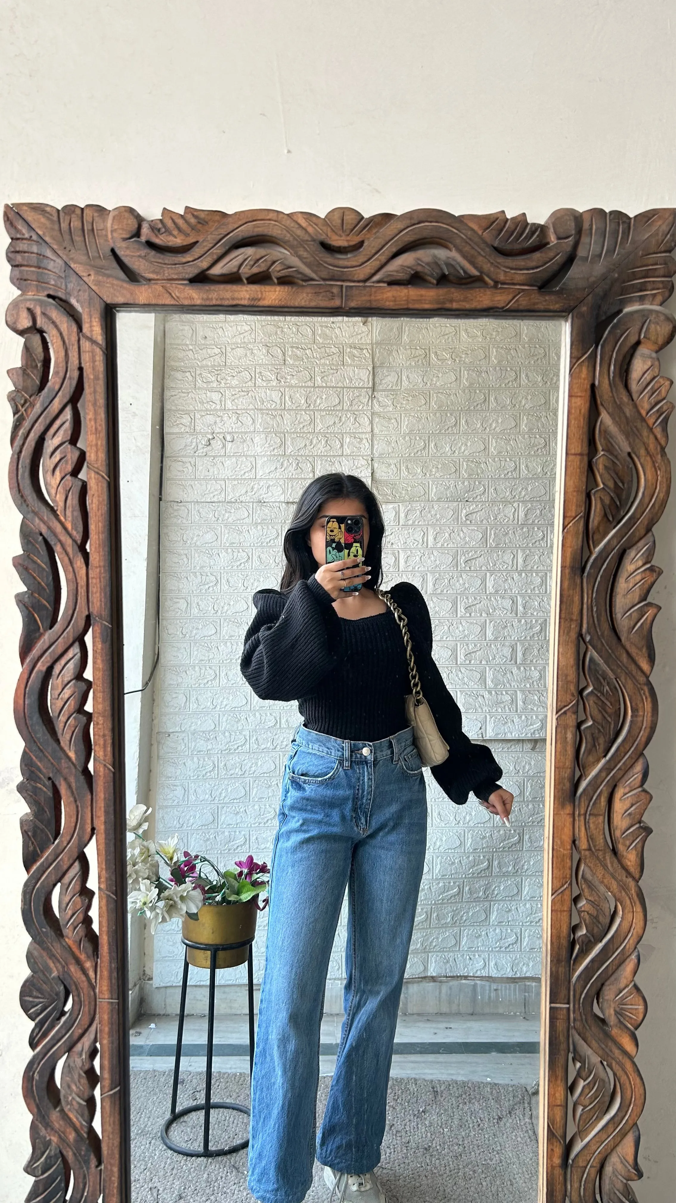 Cute sweater top 32-34 bust