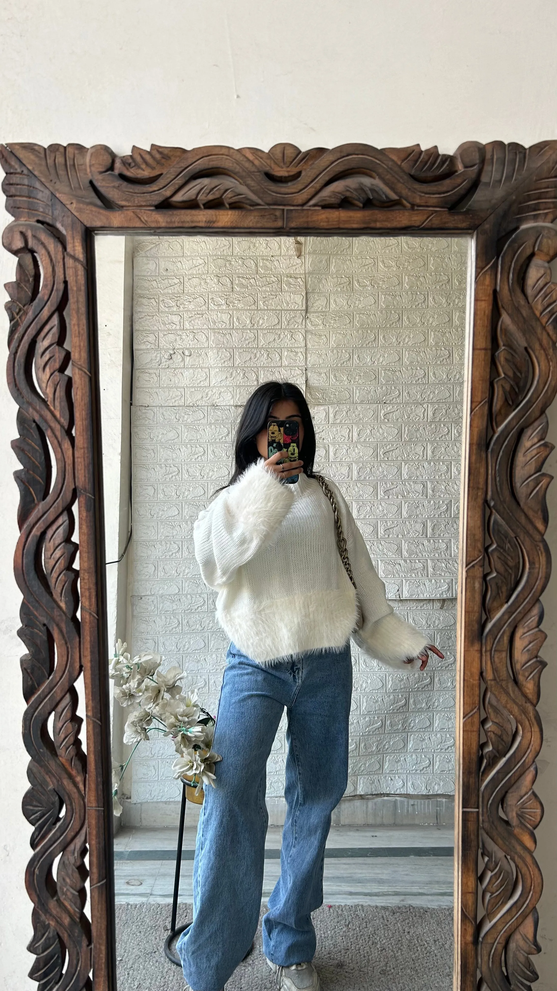 Emily sweater M