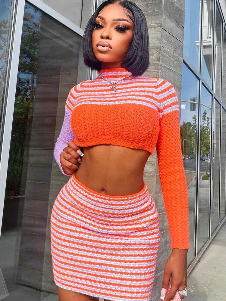 FASHION KNITTED CROP TOP SKIRT SET