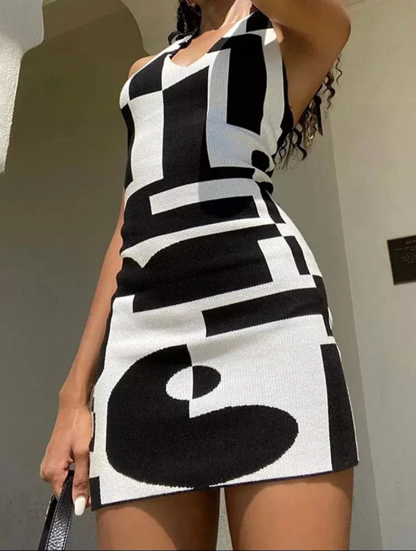Geometric Print Bodycon Dress