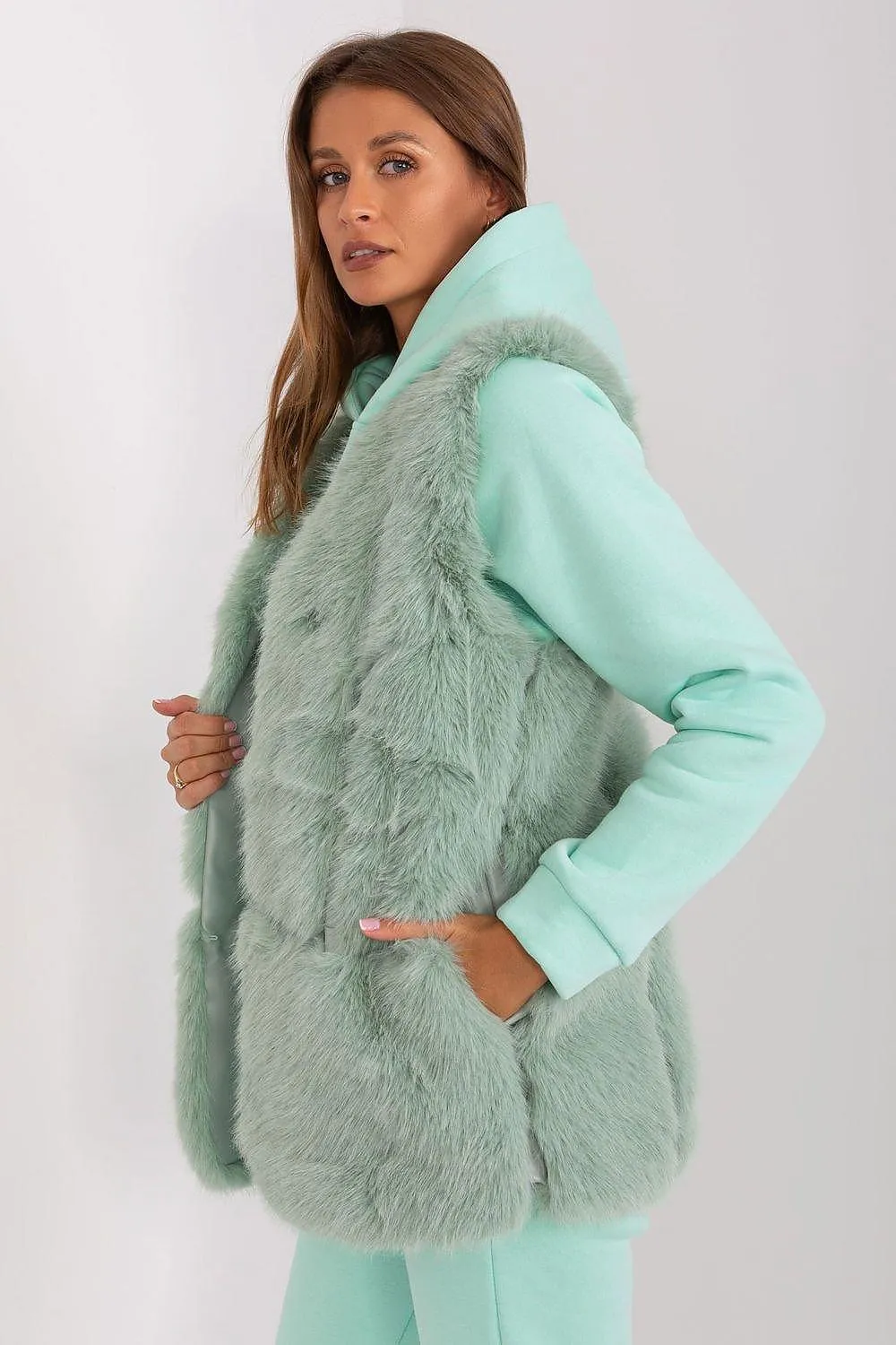 Gilet model AT fur vest