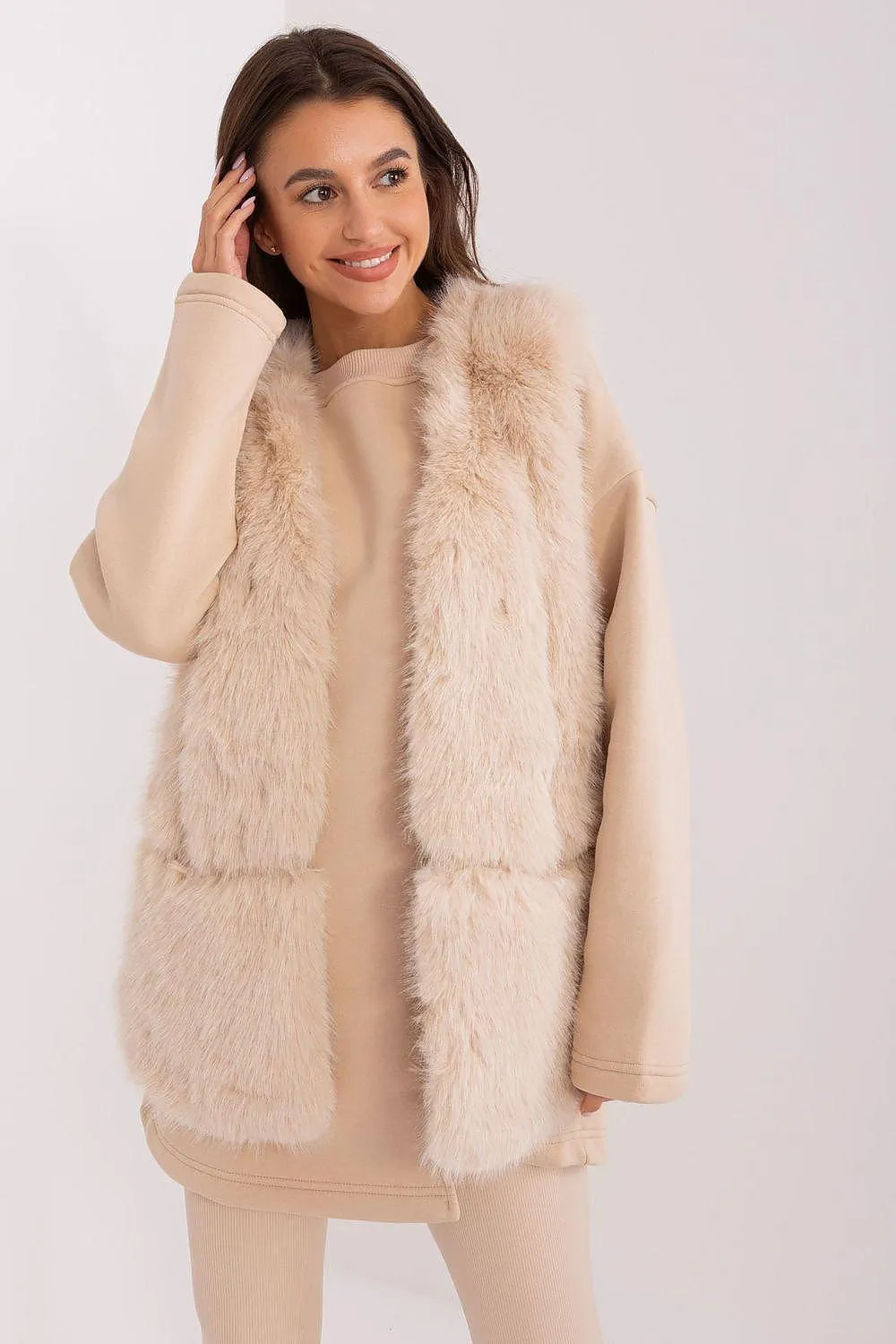 Gilet model AT fur vest