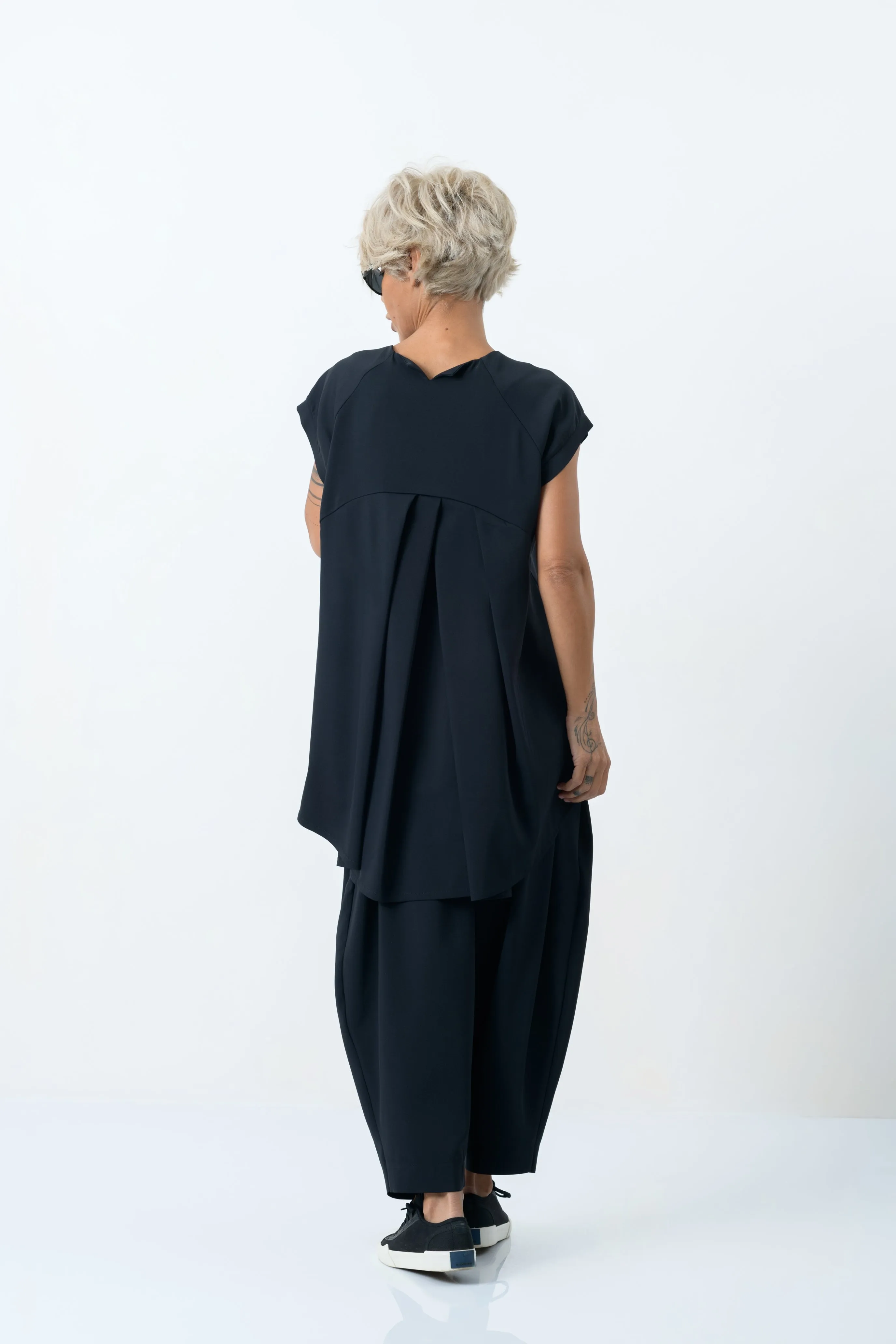 High-Low Tunic Top in Black