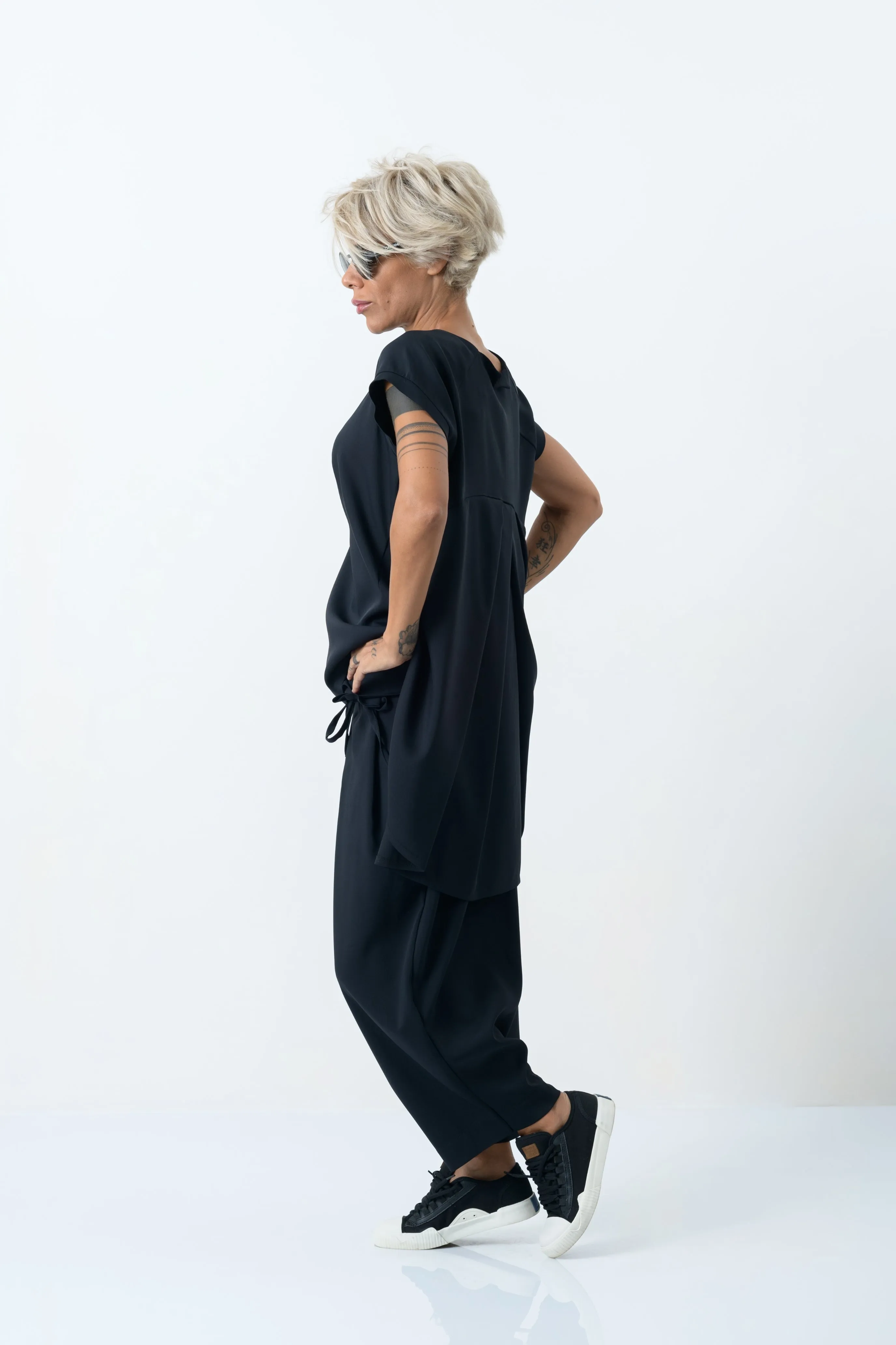 High-Low Tunic Top in Black