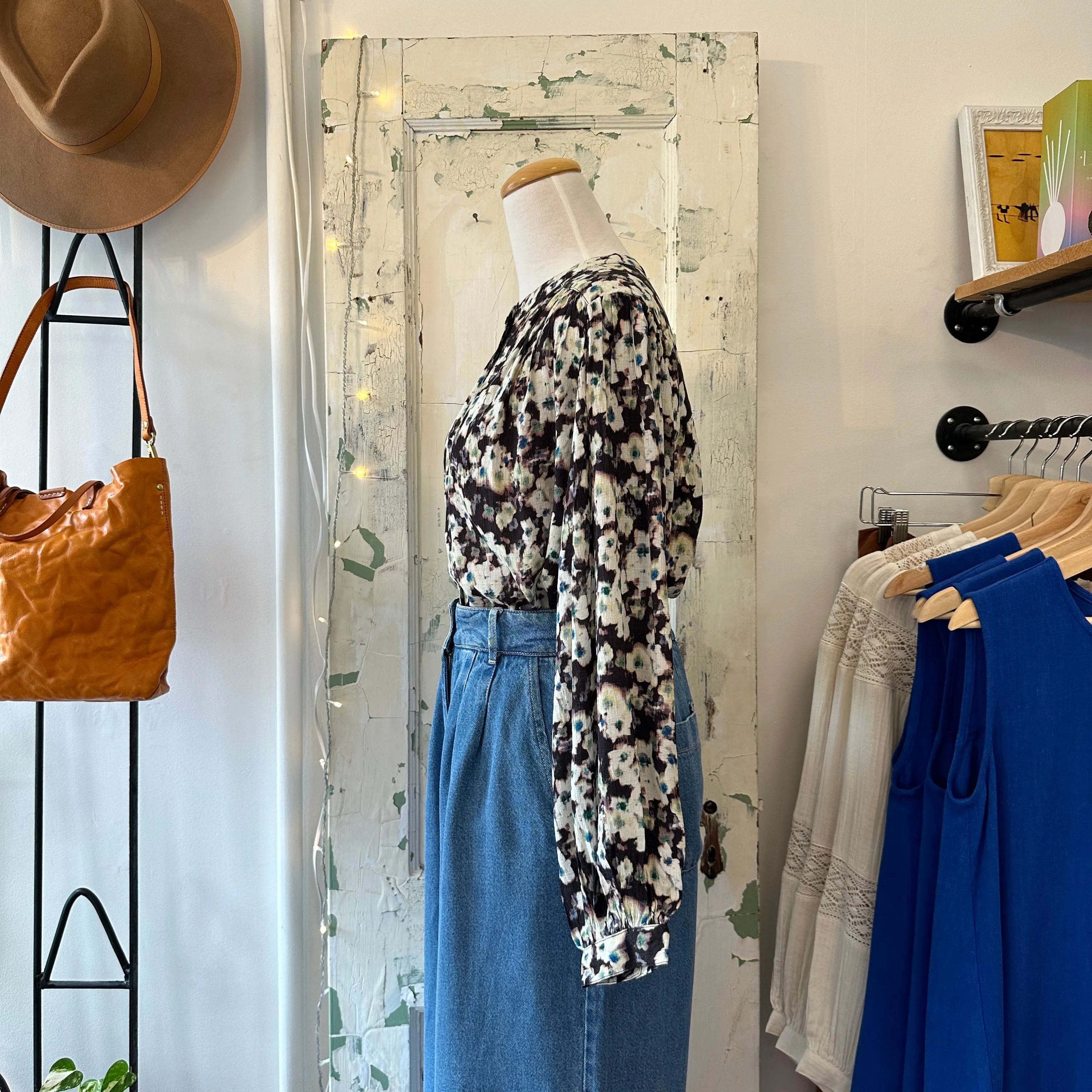 Indi & Cold // Black Floral Print Blouse