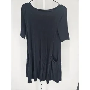 Jones & Co Women Sz S Short Sleeve Tunic Length Top Black w/ Pockets