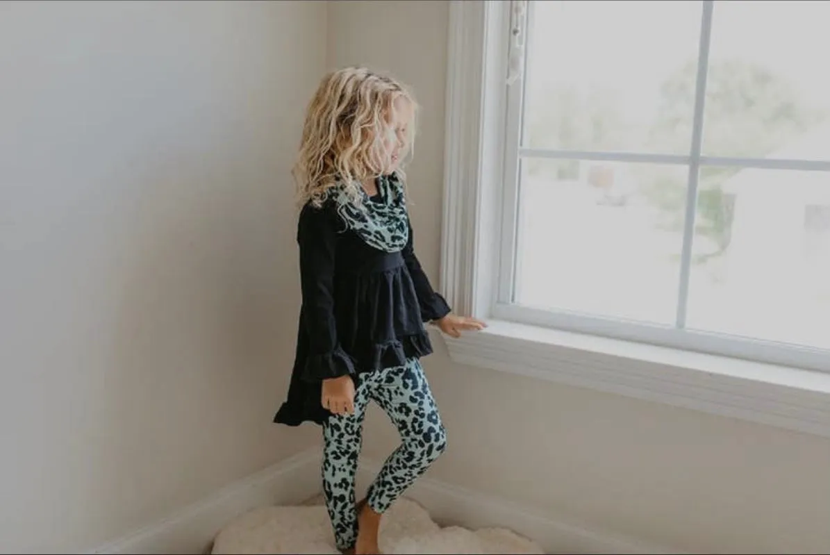 Kids Hi-Lo Black and Teal Leopard Print 3 Piece Set