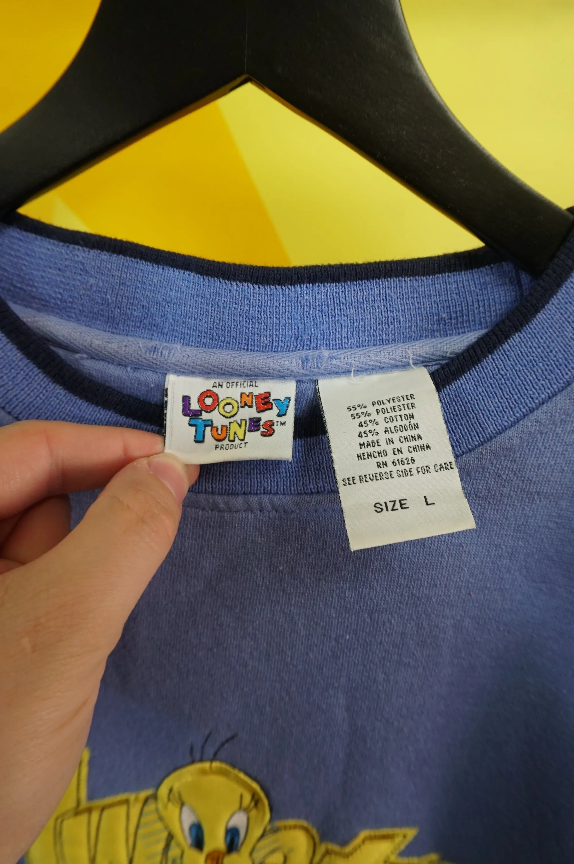 (L) 1996 Embroidered Tweety Crewneck