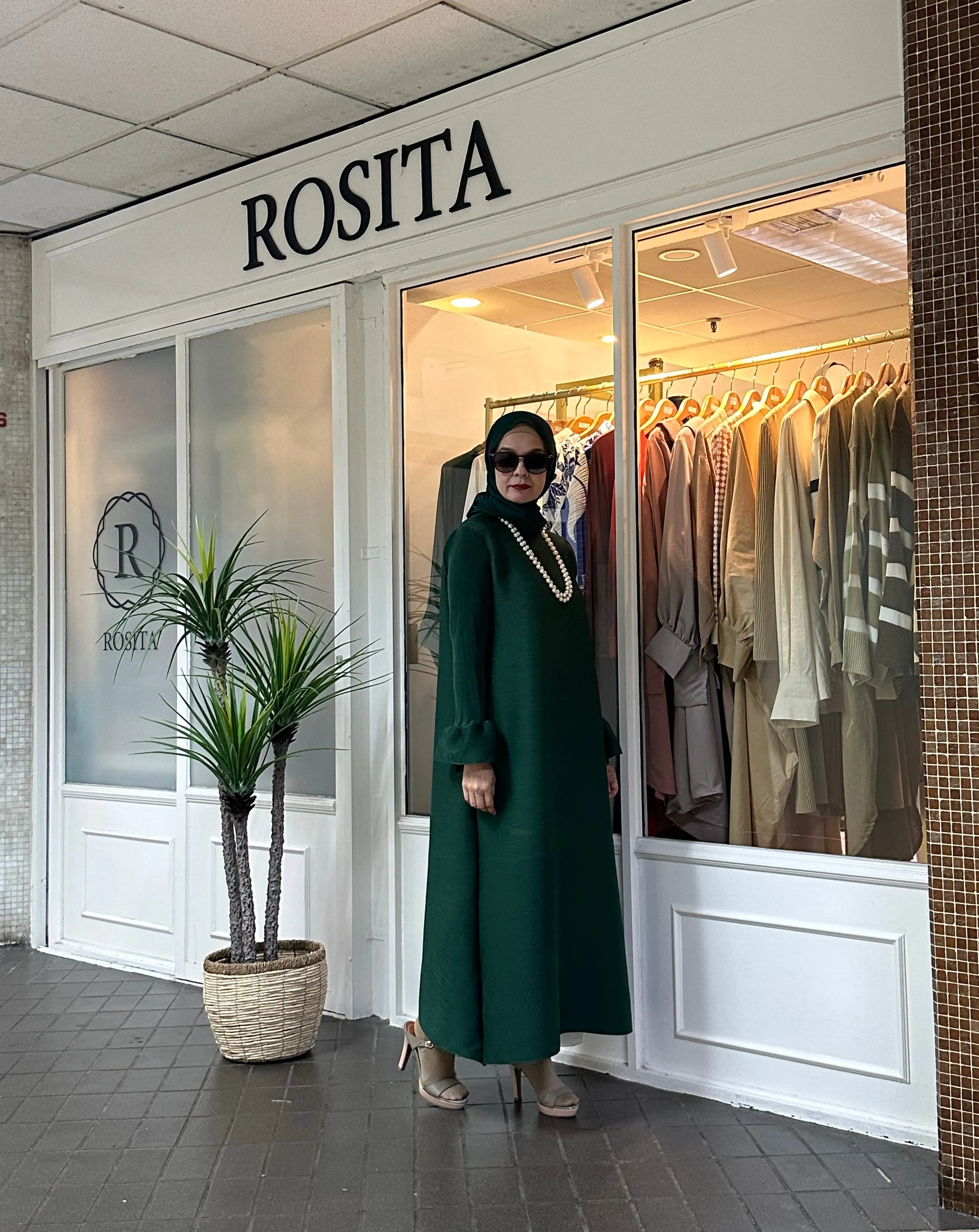 Lady Jasmine in Emerald Green