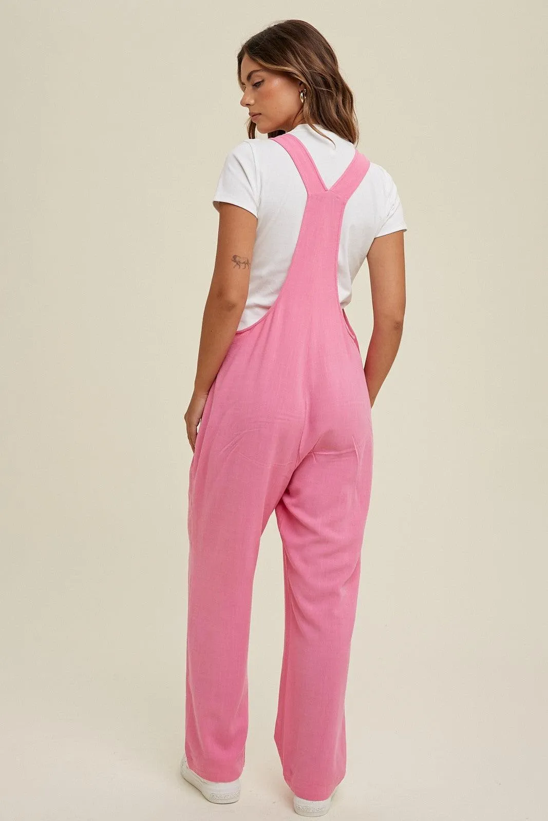 LOVELY IN LINEN OVERALLS