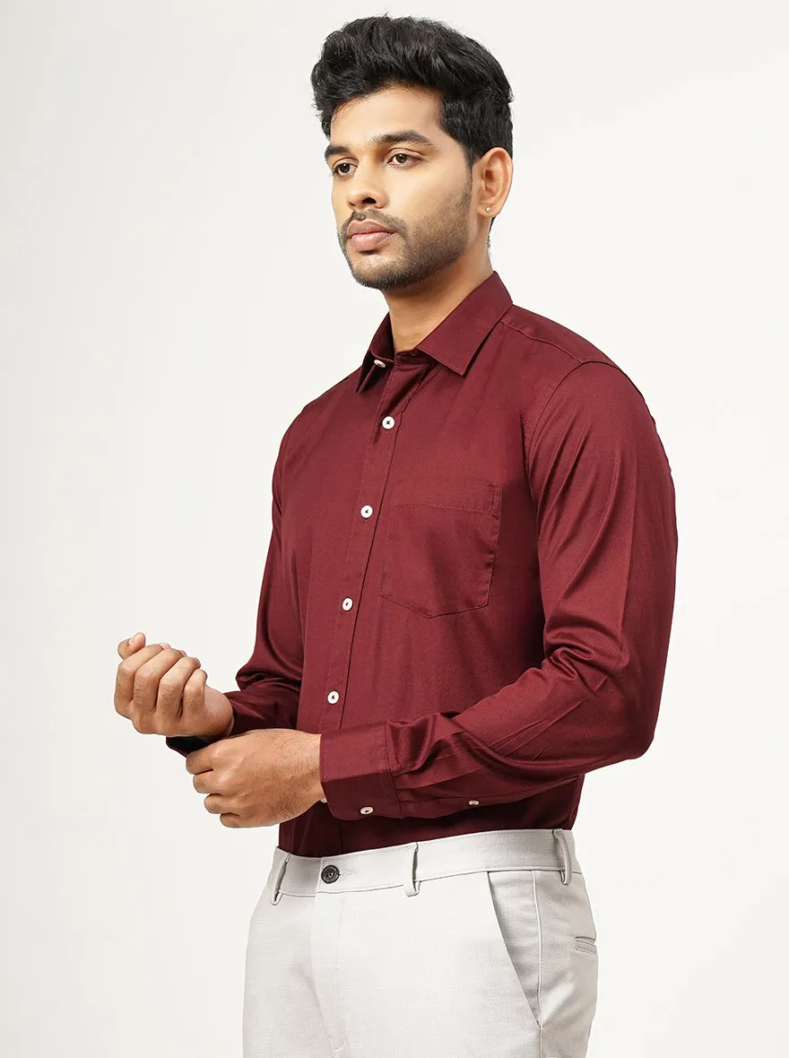 Maroon Solid Tailored Fit Semi Casual Shirt | JadeBlue