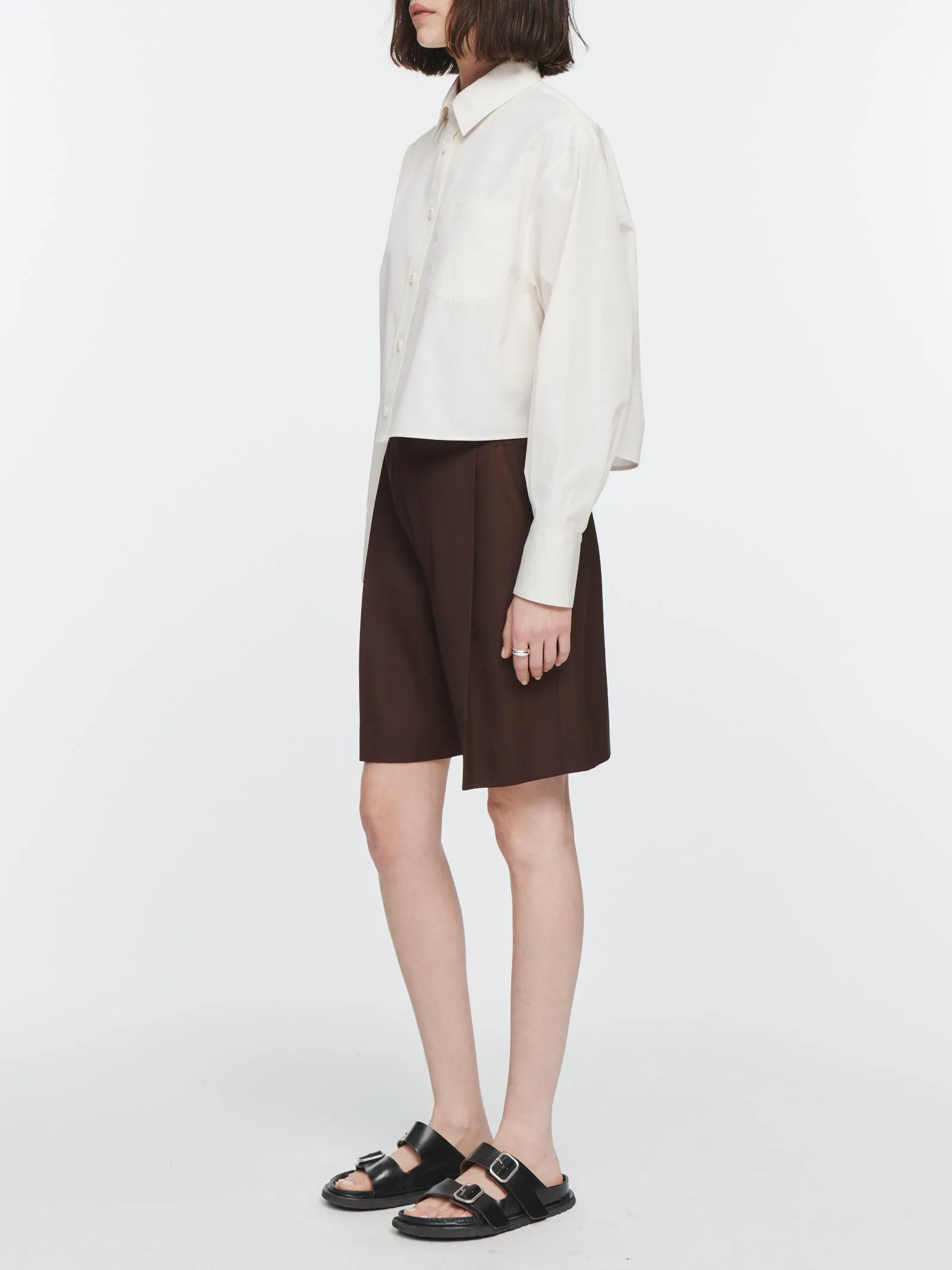 Mid Rise Single Pleat Front Short in Bitter Chocolate