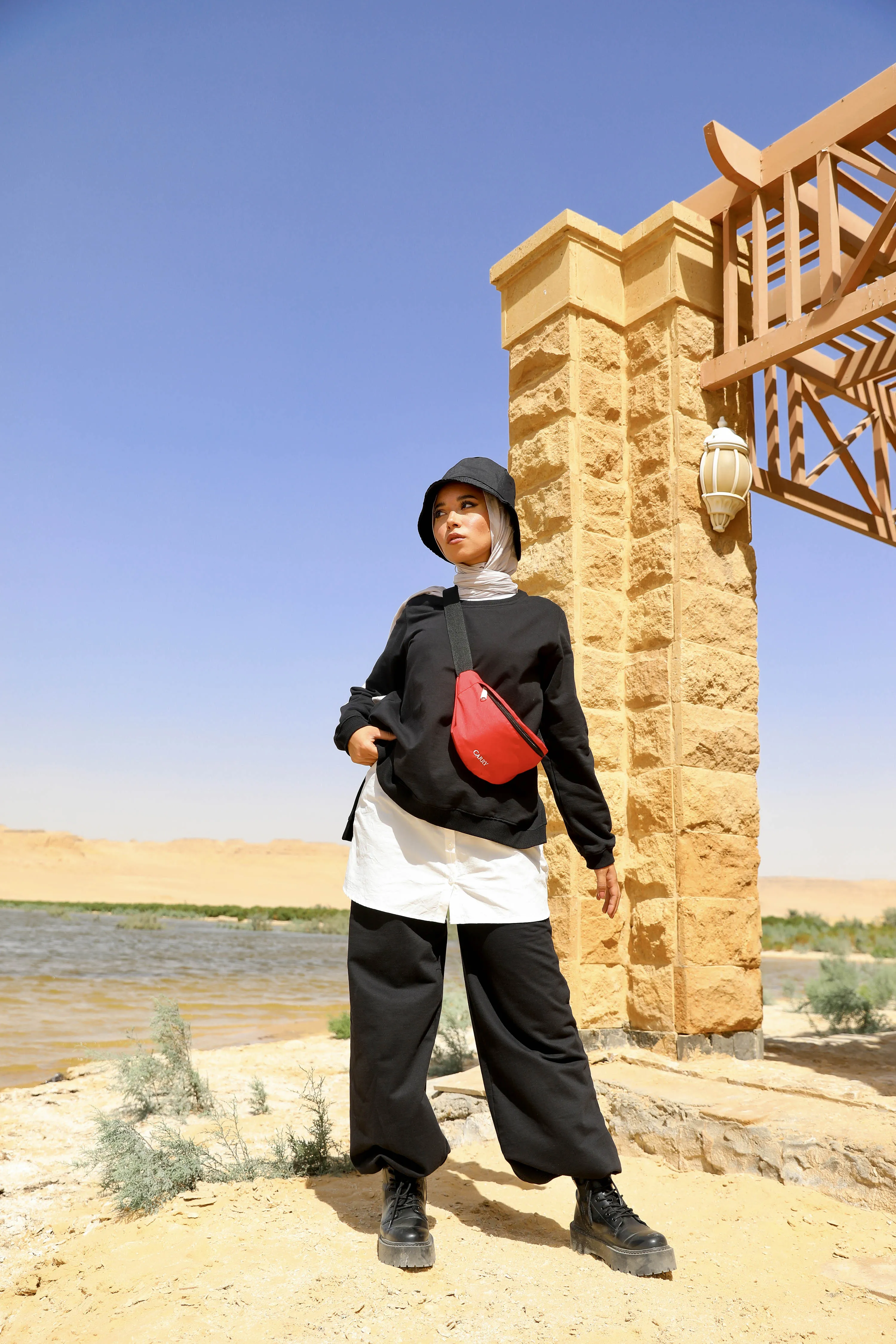 Milton SweatShirt W508