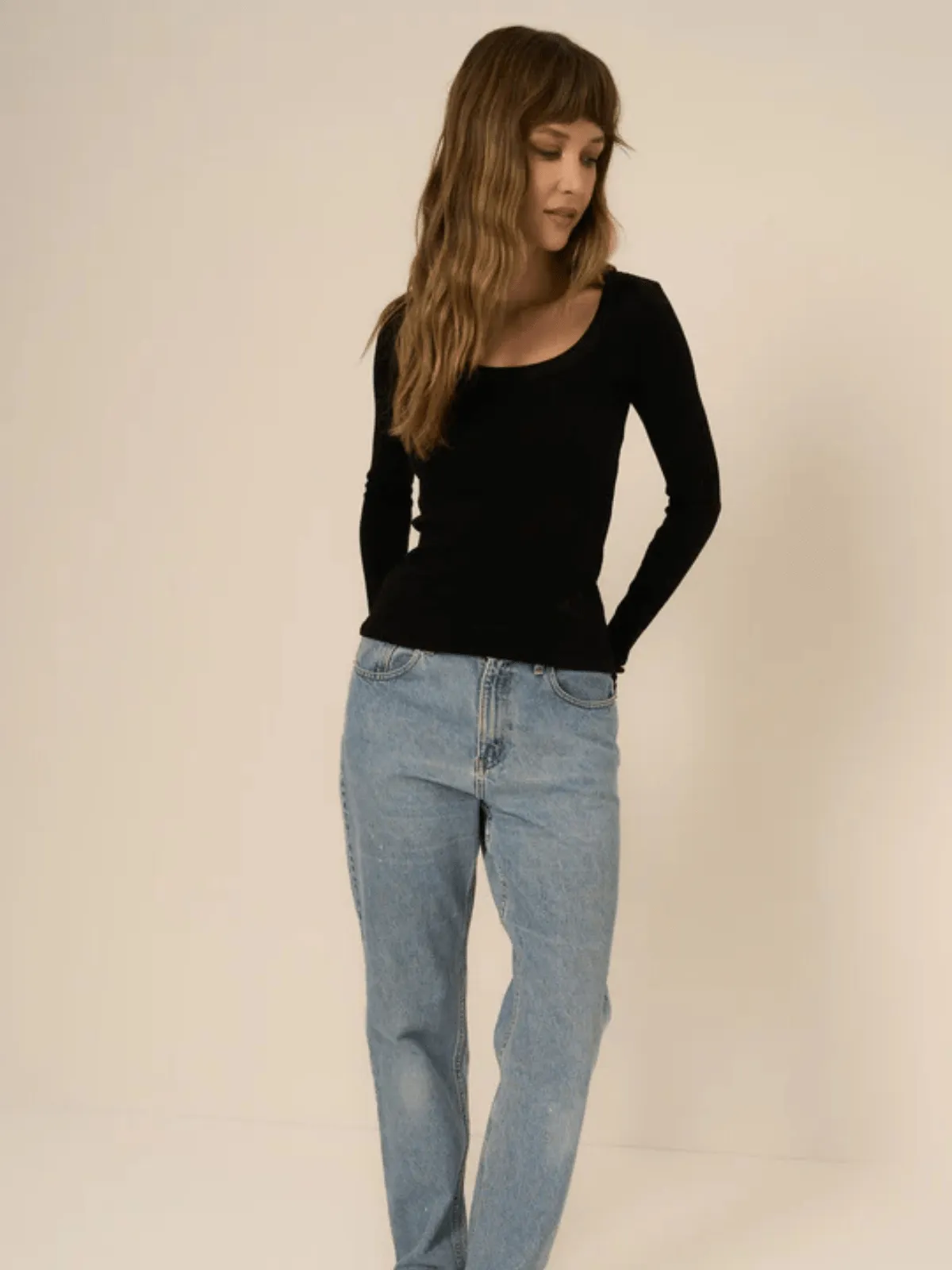 "What's the Scoop" Washed Rib Longsleeve Top - Black