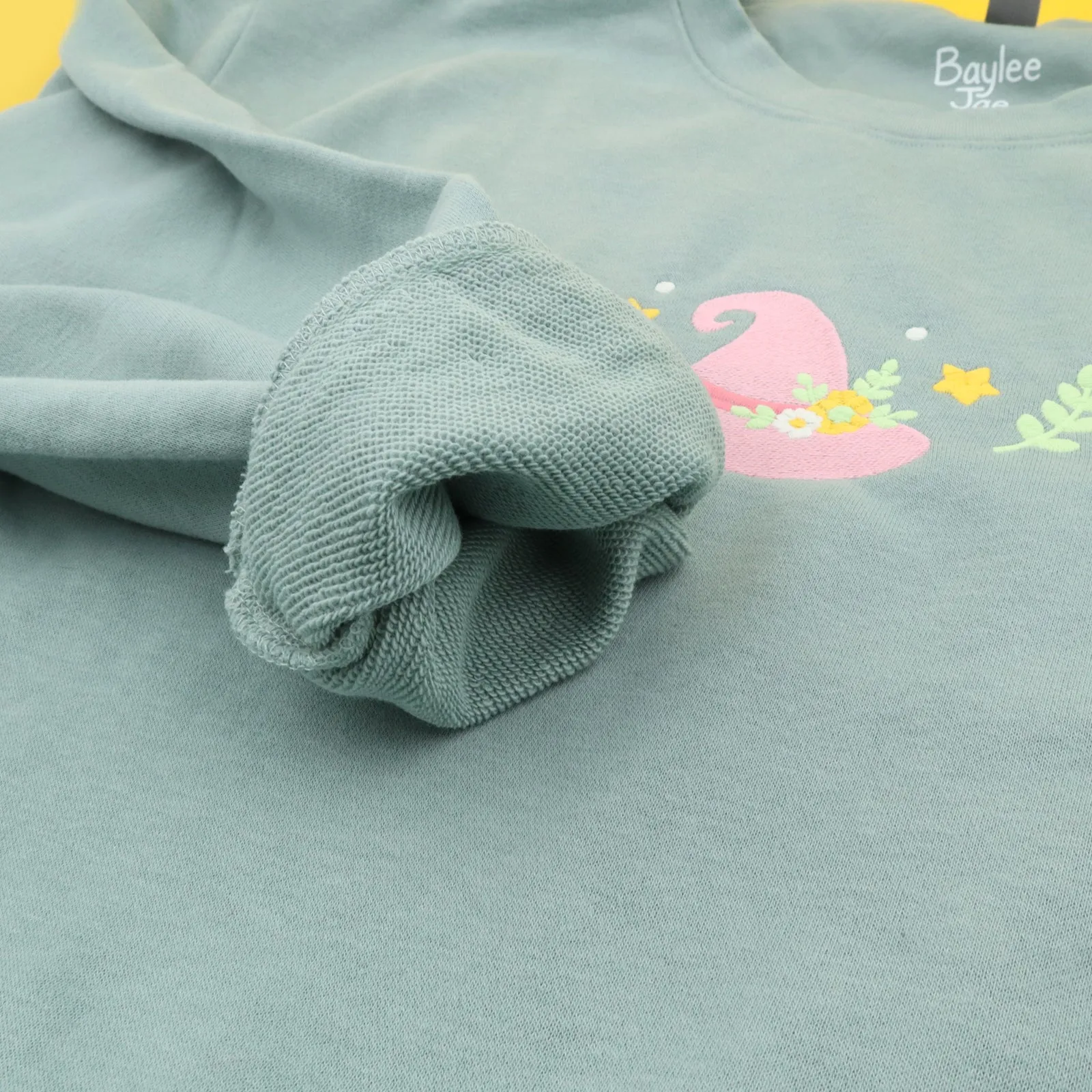 "Witch Hat" Women's Crewneck Sweatshirt Mint