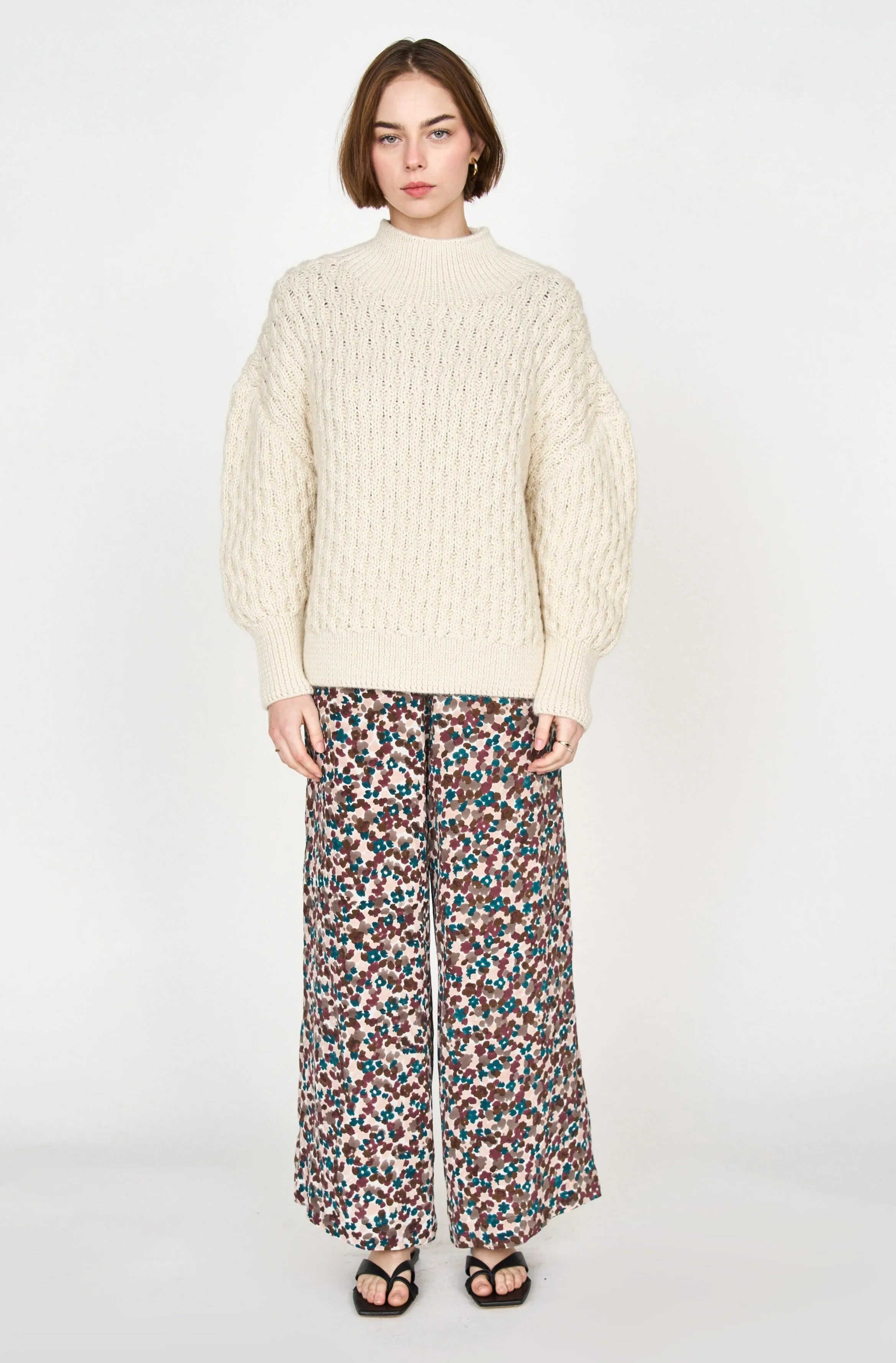 Riga Pant in Amaryllis
