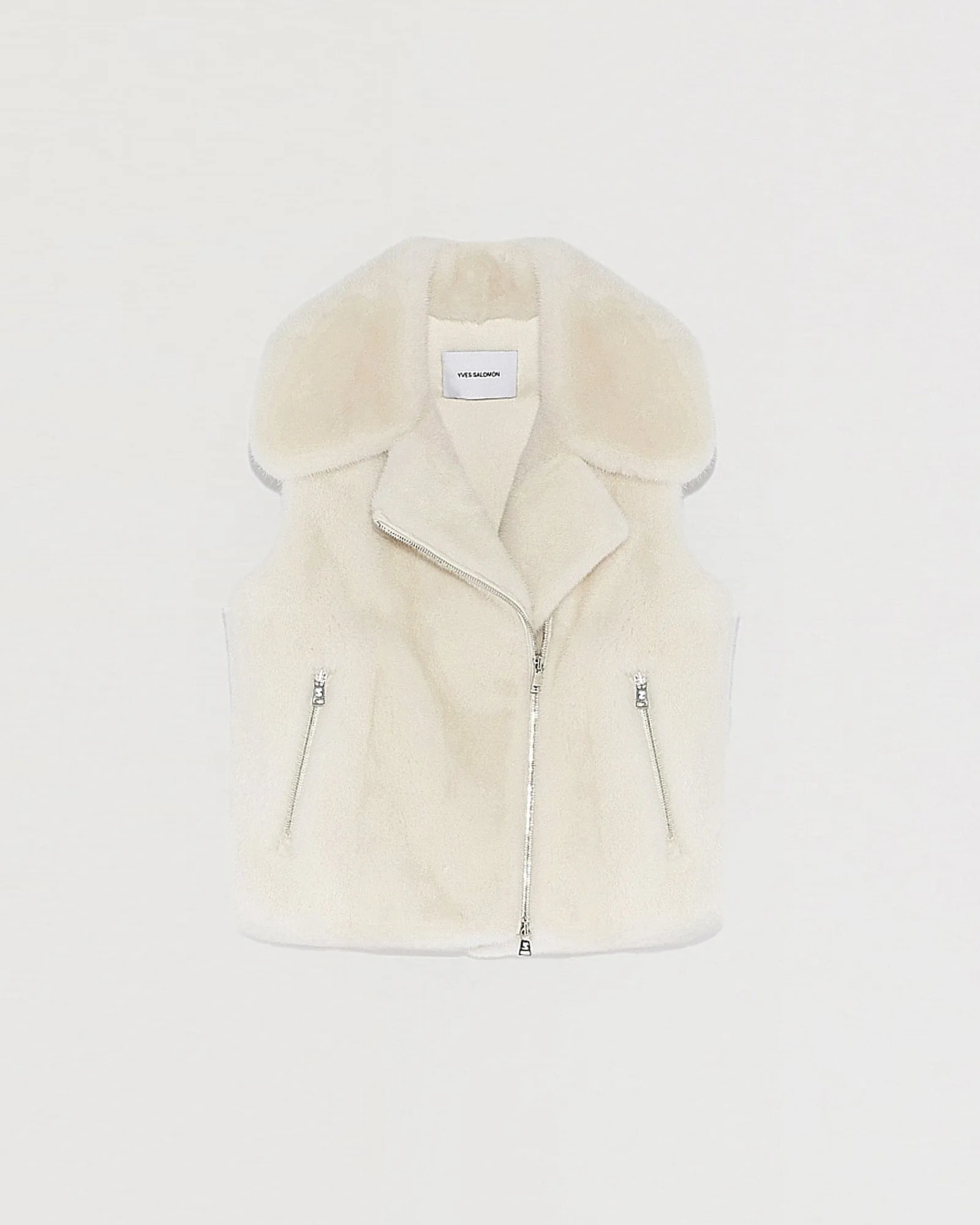 Short jacket in long-haired mink fur