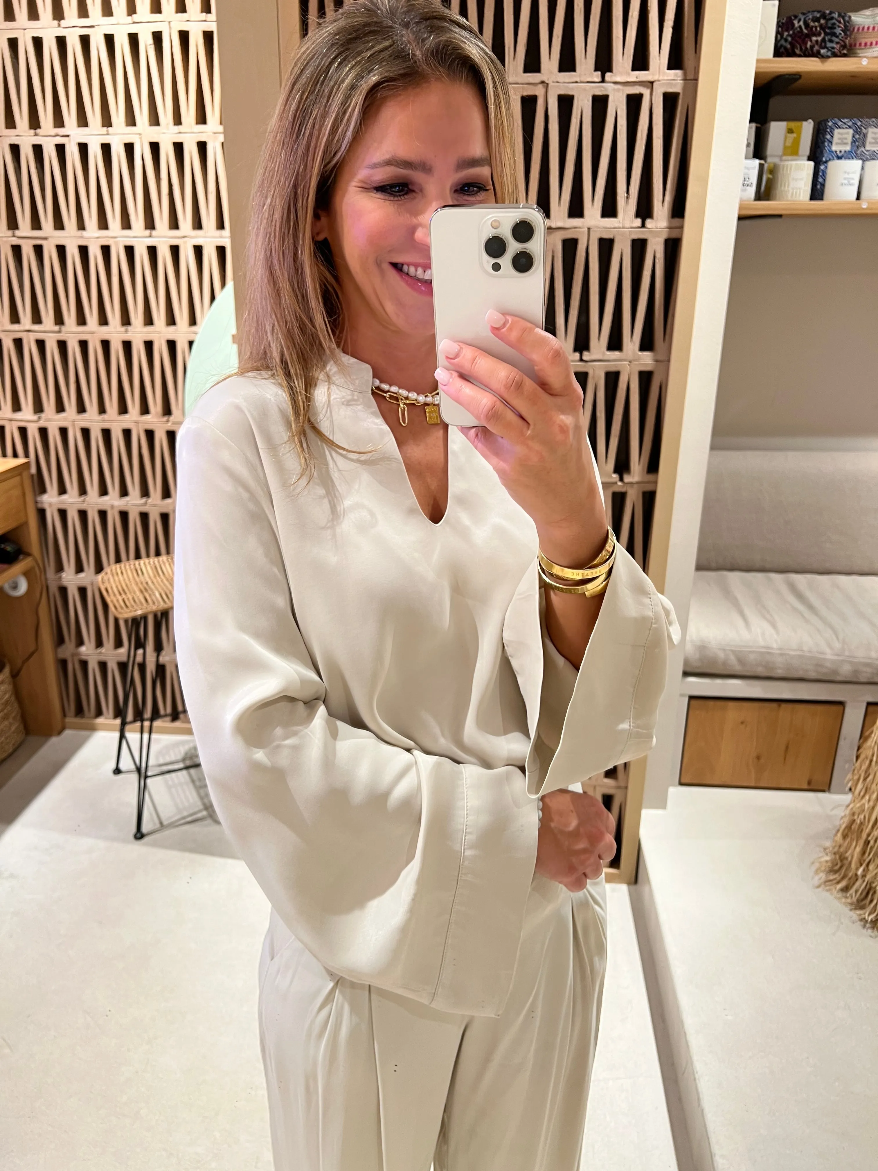 SILKY TUNIC BLOUSE