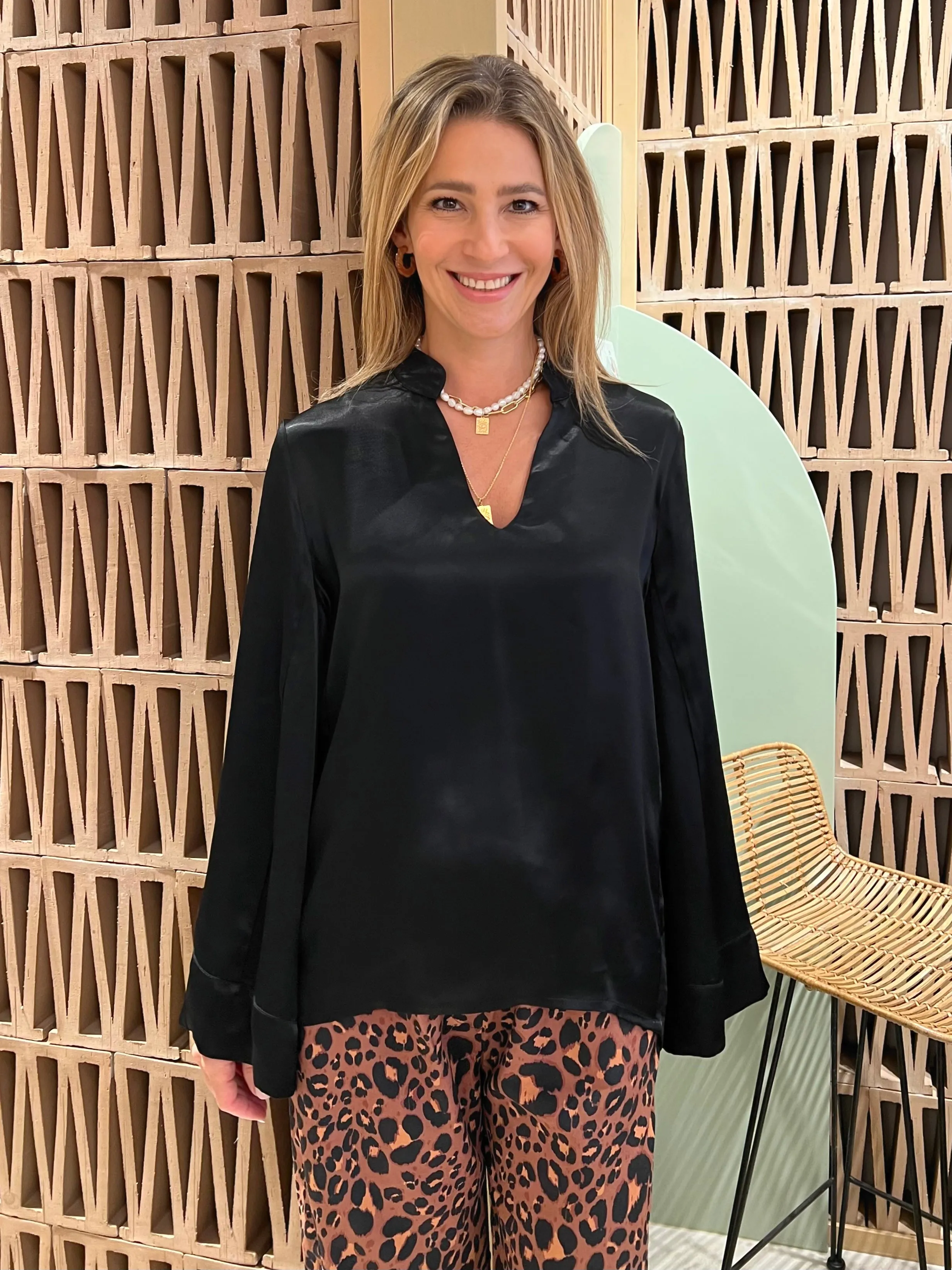 SILKY TUNIC BLOUSE
