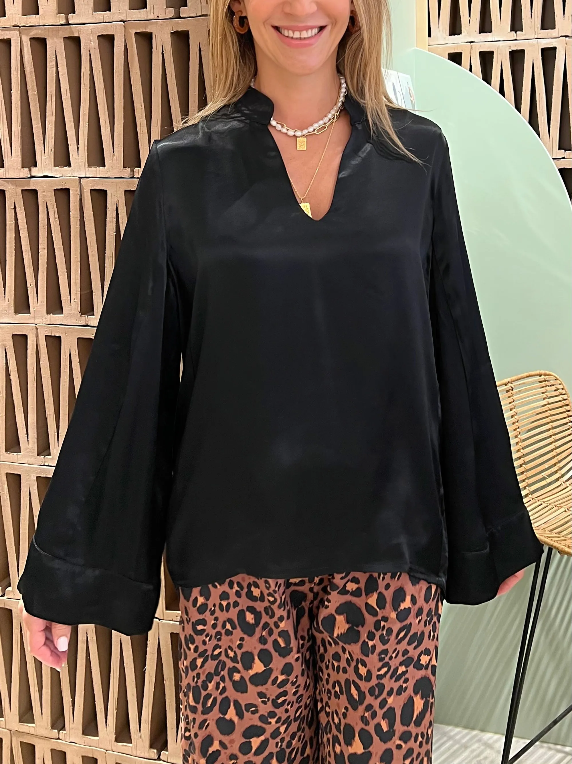 SILKY TUNIC BLOUSE