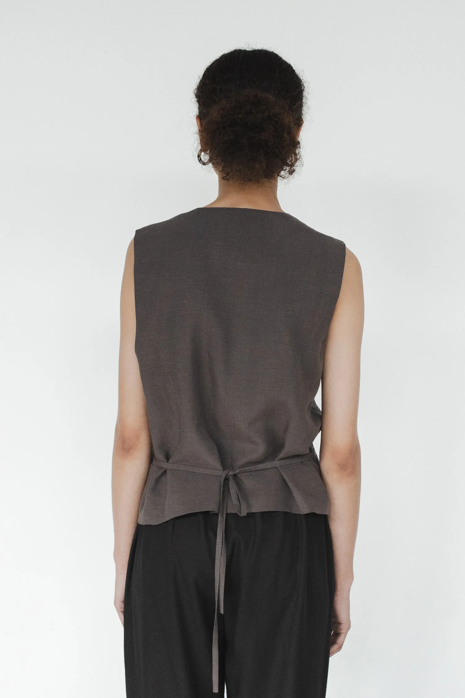 Sophie - She Ties Waistcoat, Graphite