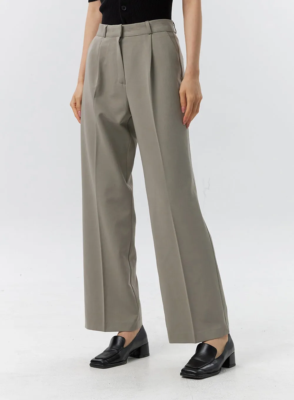 Straight Leg Tailored Pants IL326