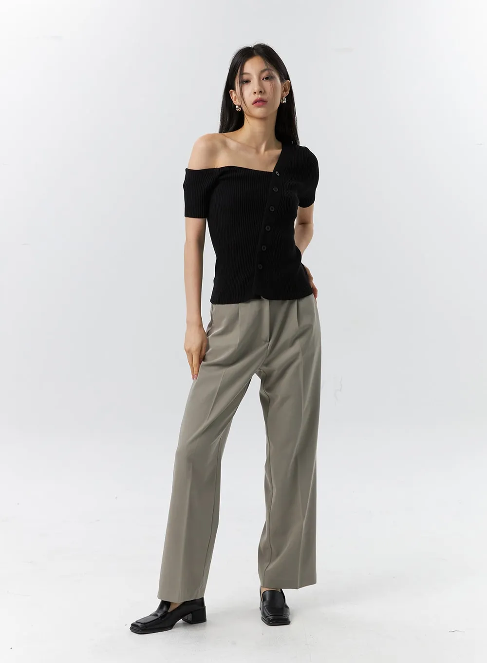 Straight Leg Tailored Pants IL326