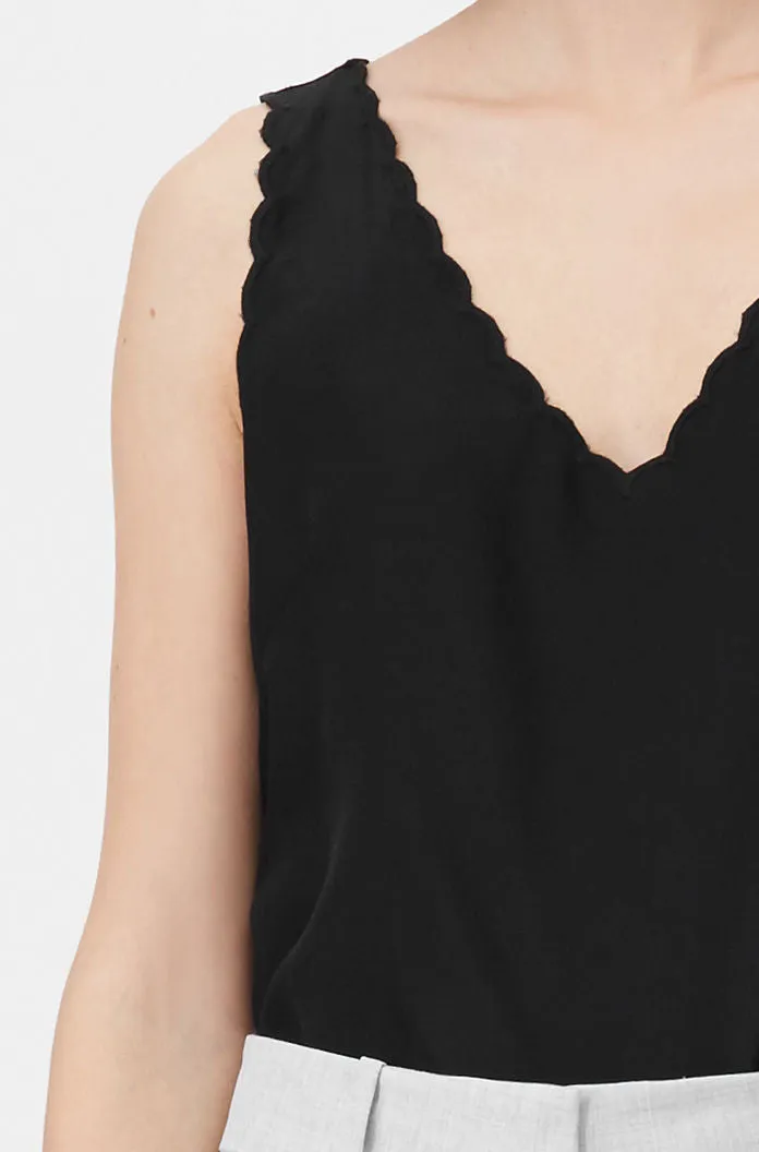Tailored Silk Charmeuse Scallop Tank - Black