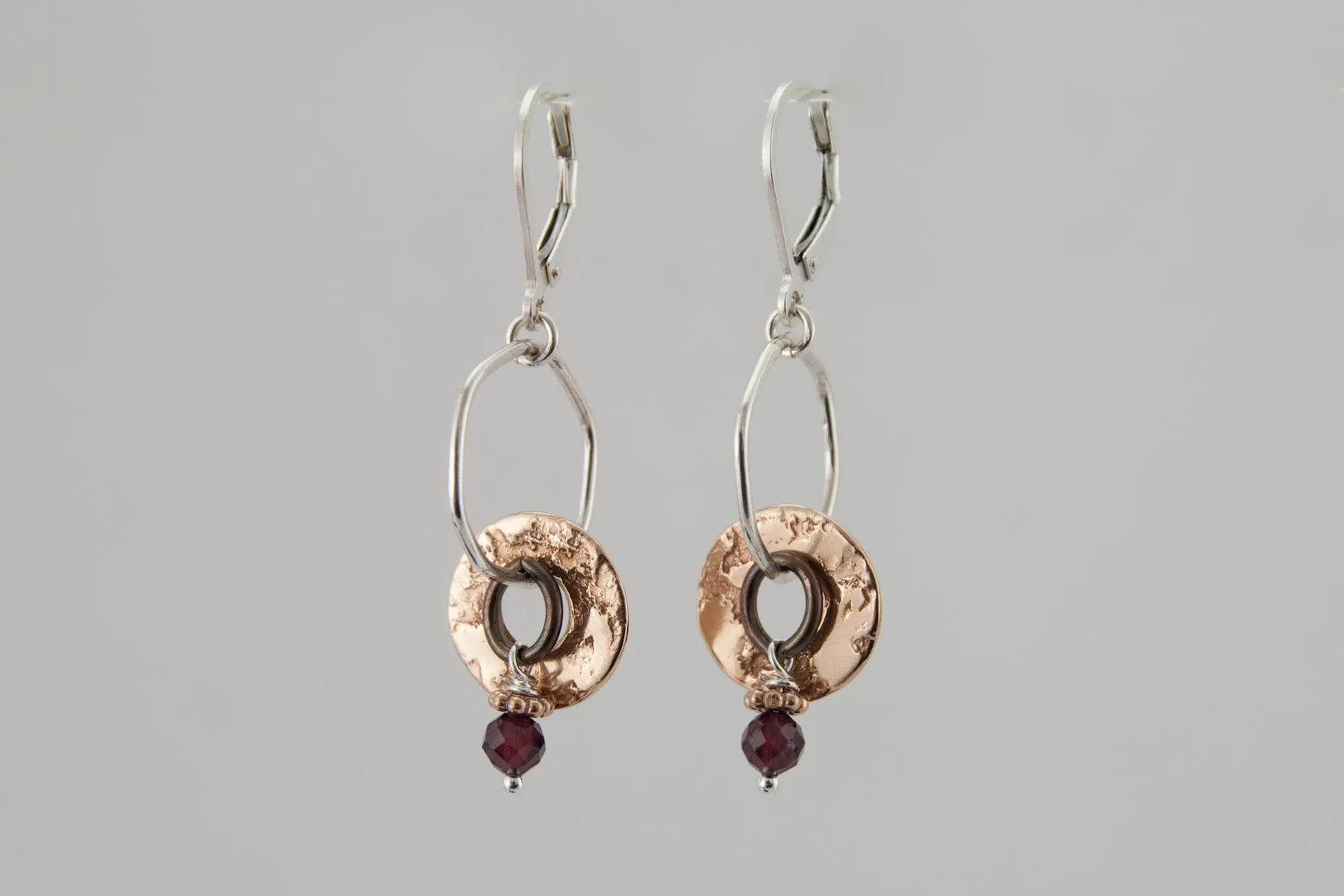 Tres Bon Earrings