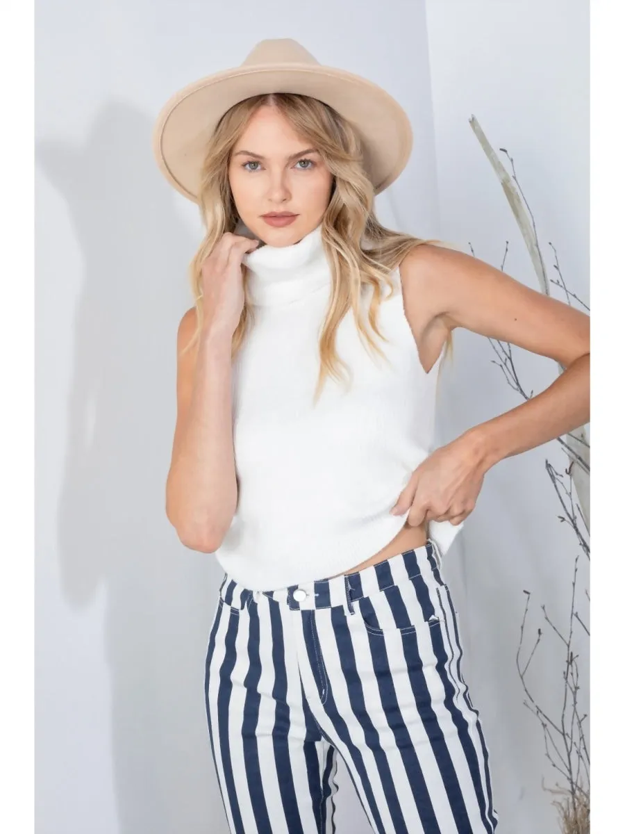 Turtle Neck Sweater Top - White