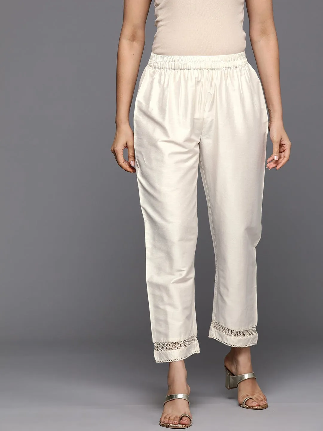 Varanga Women Off White Cotton Lace Embellished Bottom