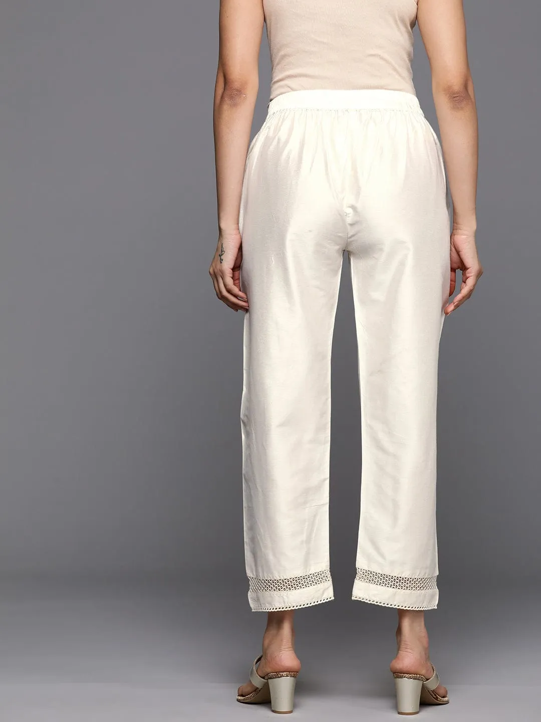 Varanga Women Off White Cotton Lace Embellished Bottom