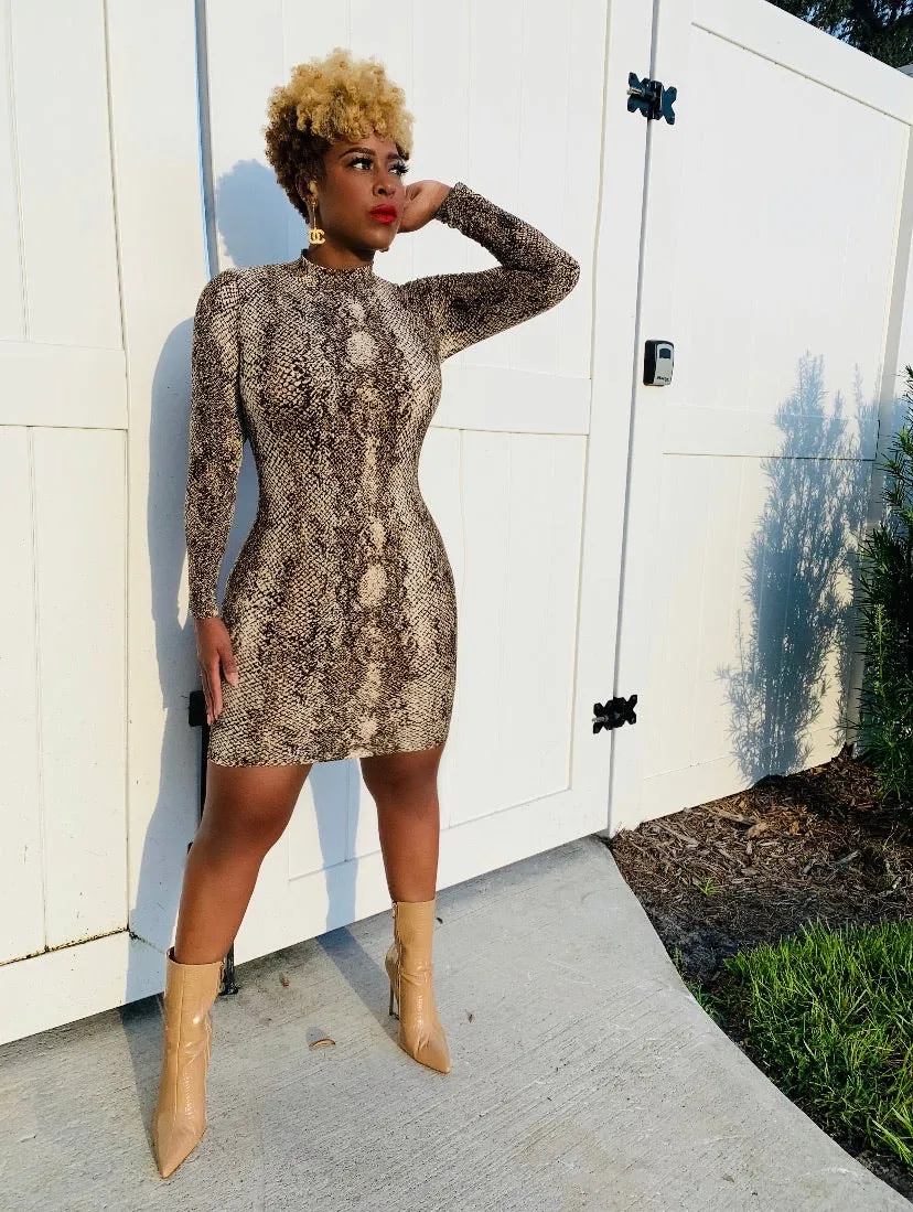 Venomous | Dress