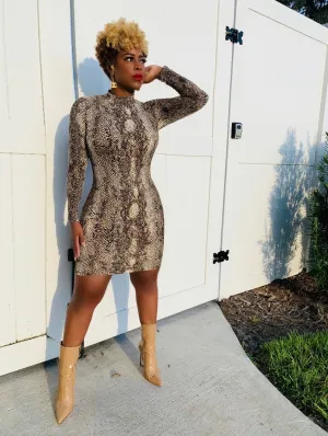 Venomous | Dress